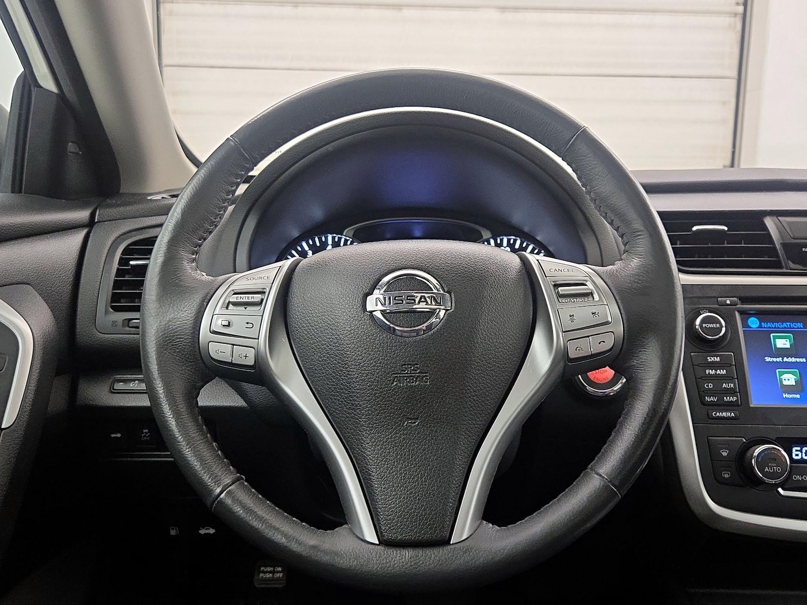 2017 Nissan Altima SL - Photo 11