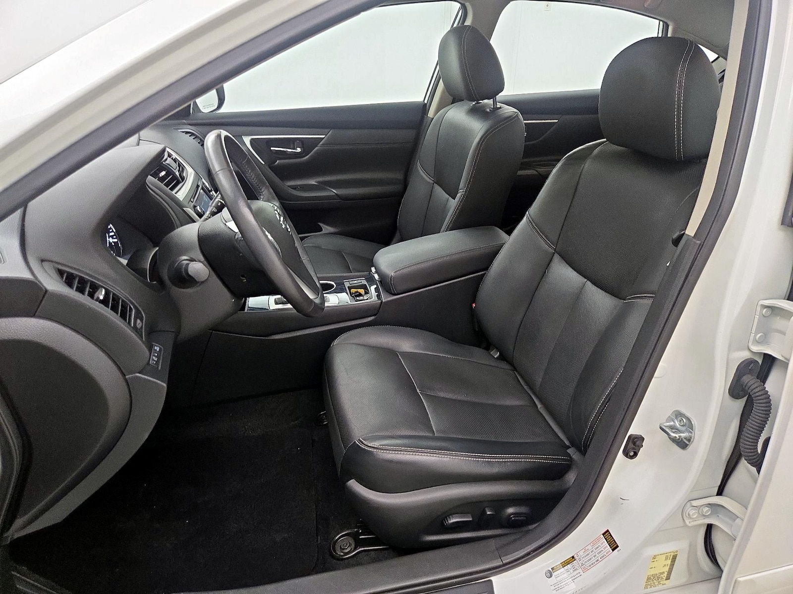 2017 Nissan Altima SL - Photo 12