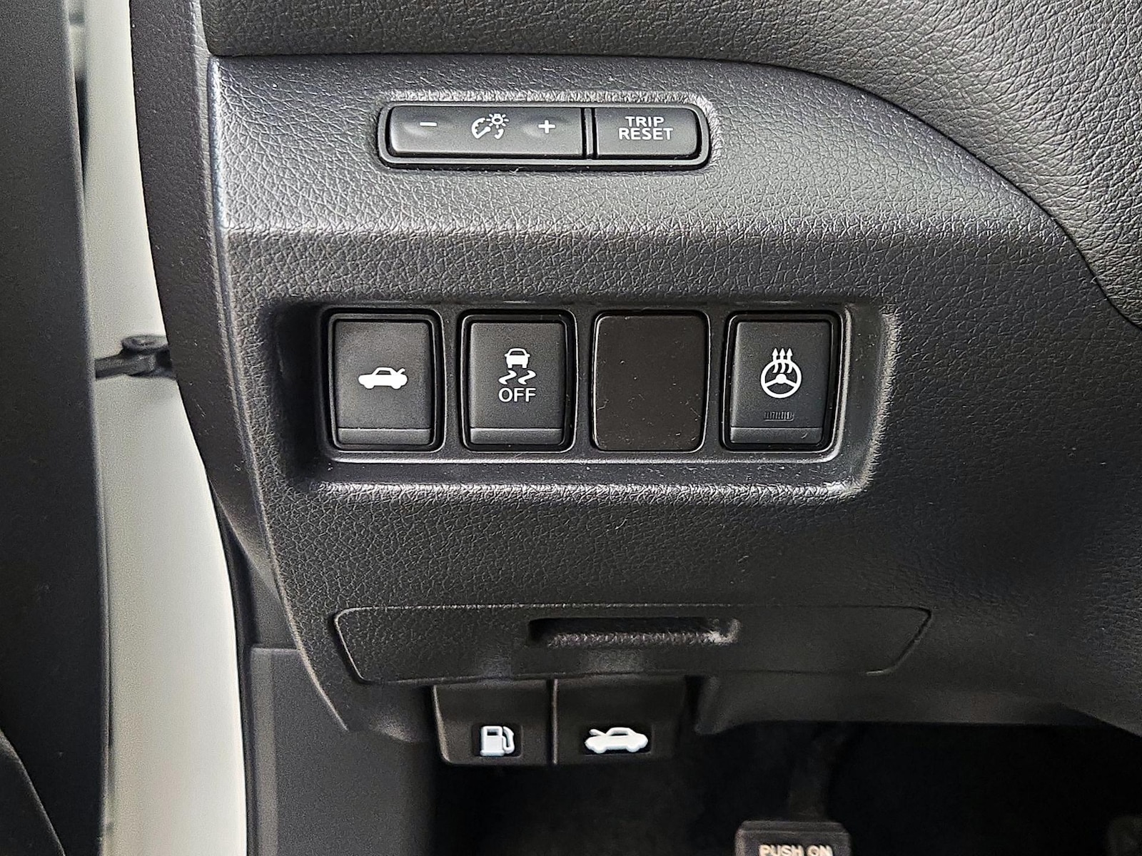2017 Nissan Altima SL - Photo 14