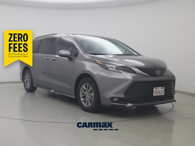 Gray 2026 Toyota Sienna Minivan Front-Wheel Drive Automatic
