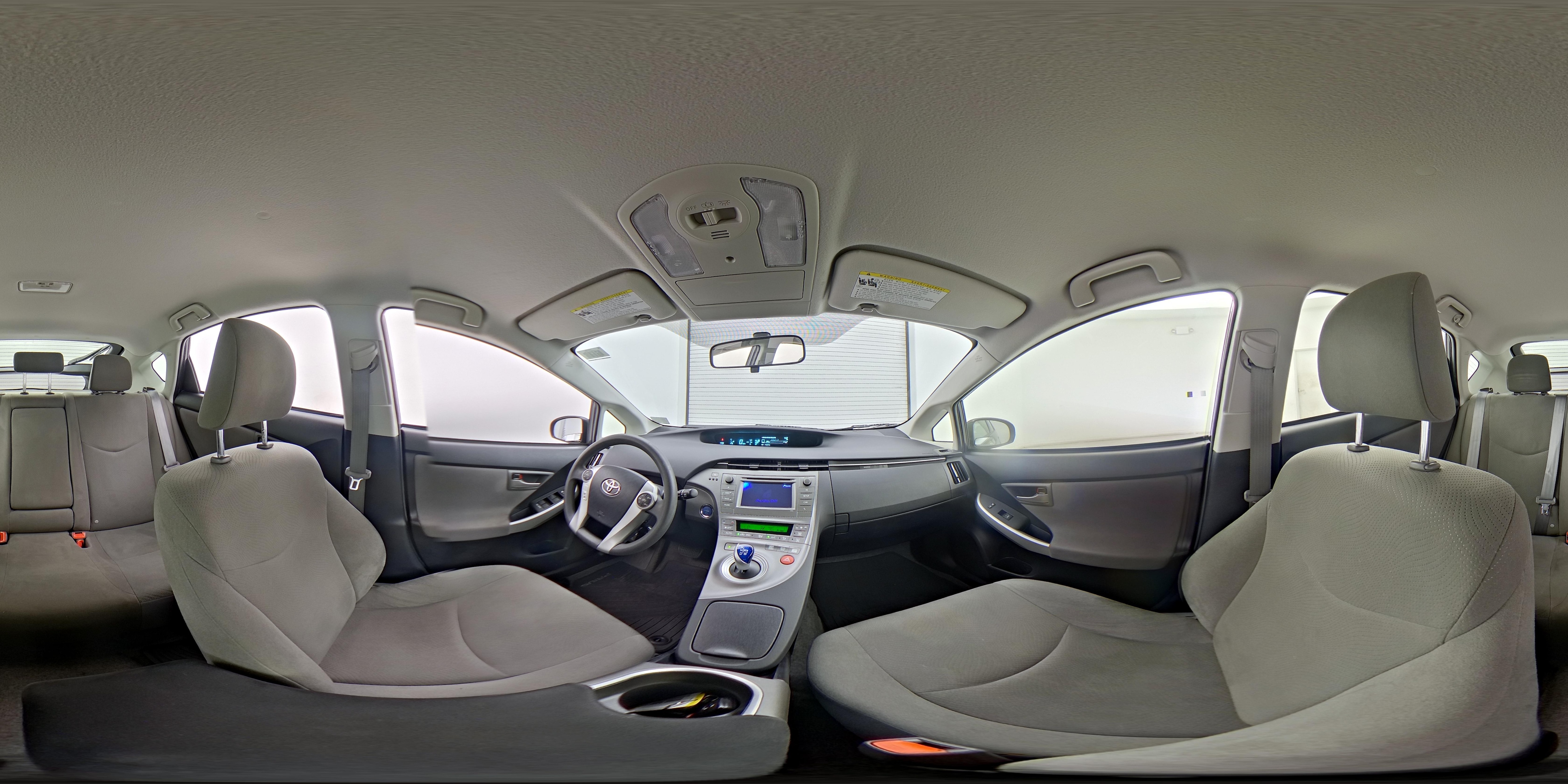 2015 Toyota Prius Two - Photo 24