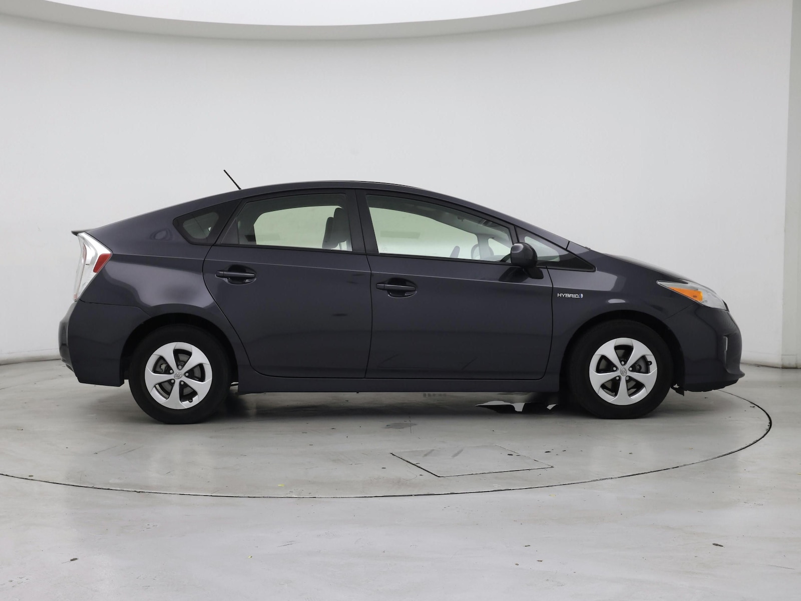 2015 Toyota Prius Two - Photo 8