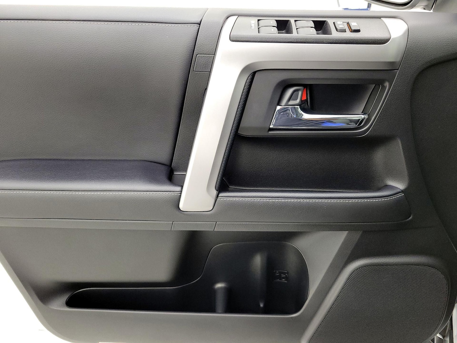 2024 Toyota 4Runner SR5 Premium - Photo 13