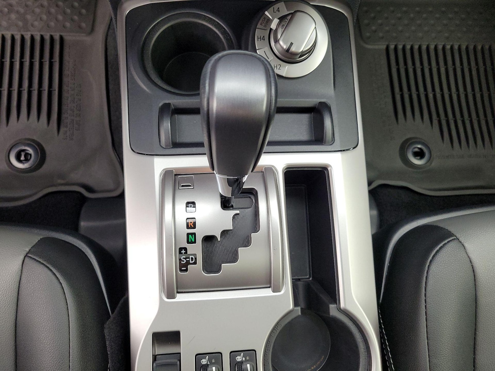 2024 Toyota 4Runner SR5 Premium - Photo 19