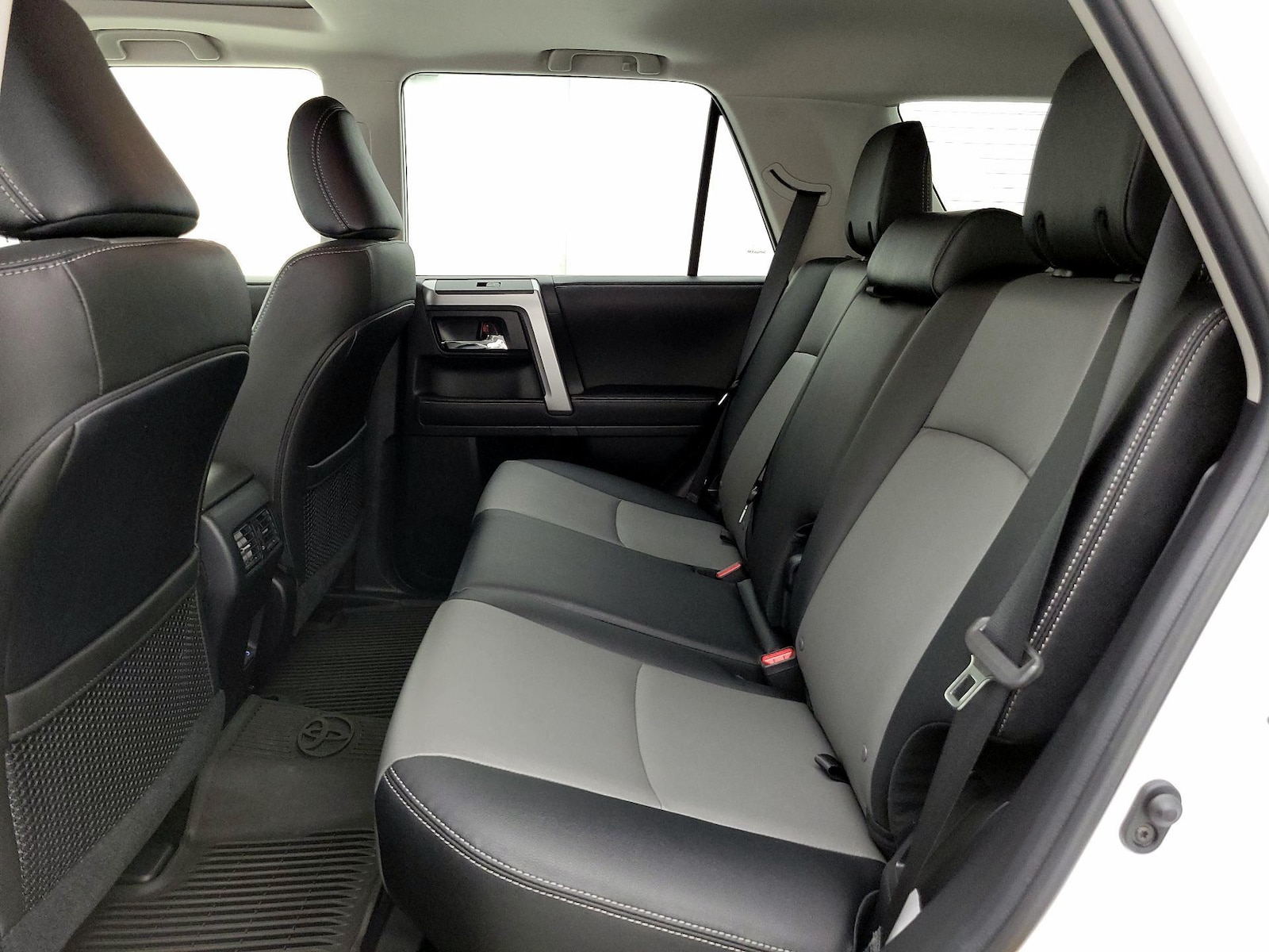2024 Toyota 4Runner SR5 Premium - Photo 22