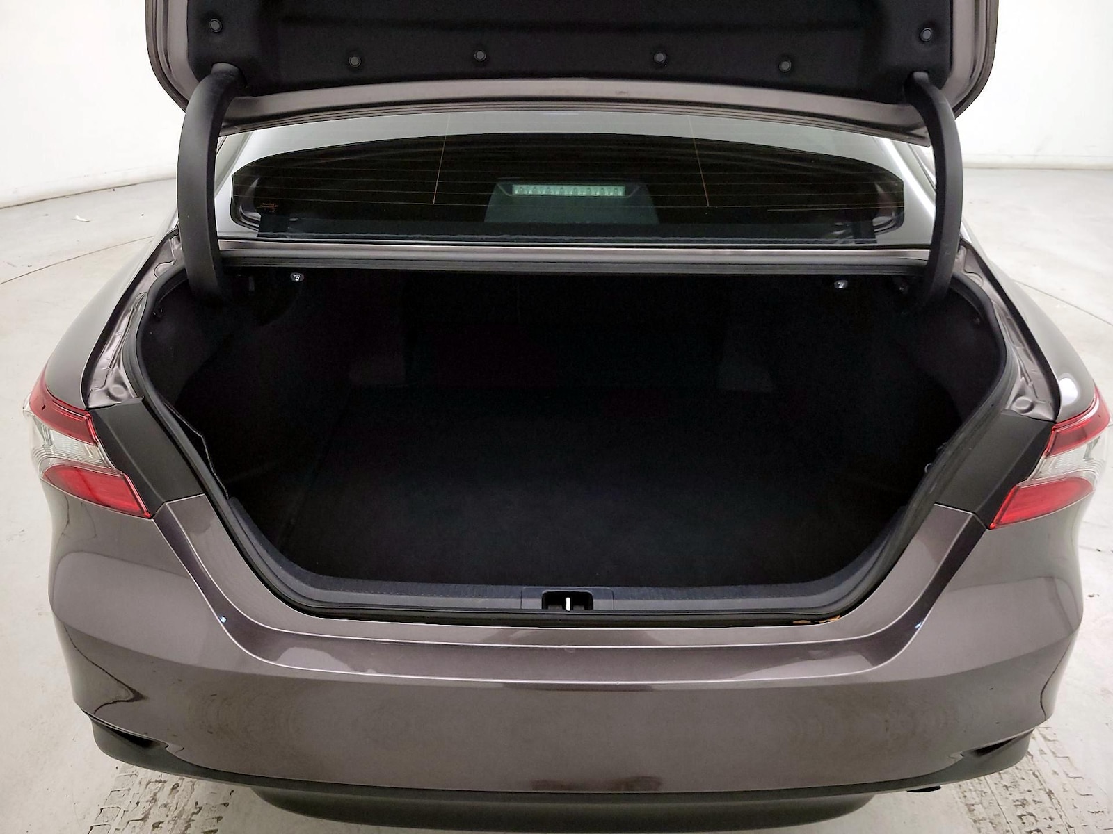 2023 Toyota Camry LE - Photo 21