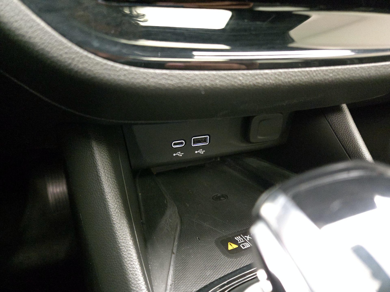 2024 Buick Envista Avenir - Photo 19