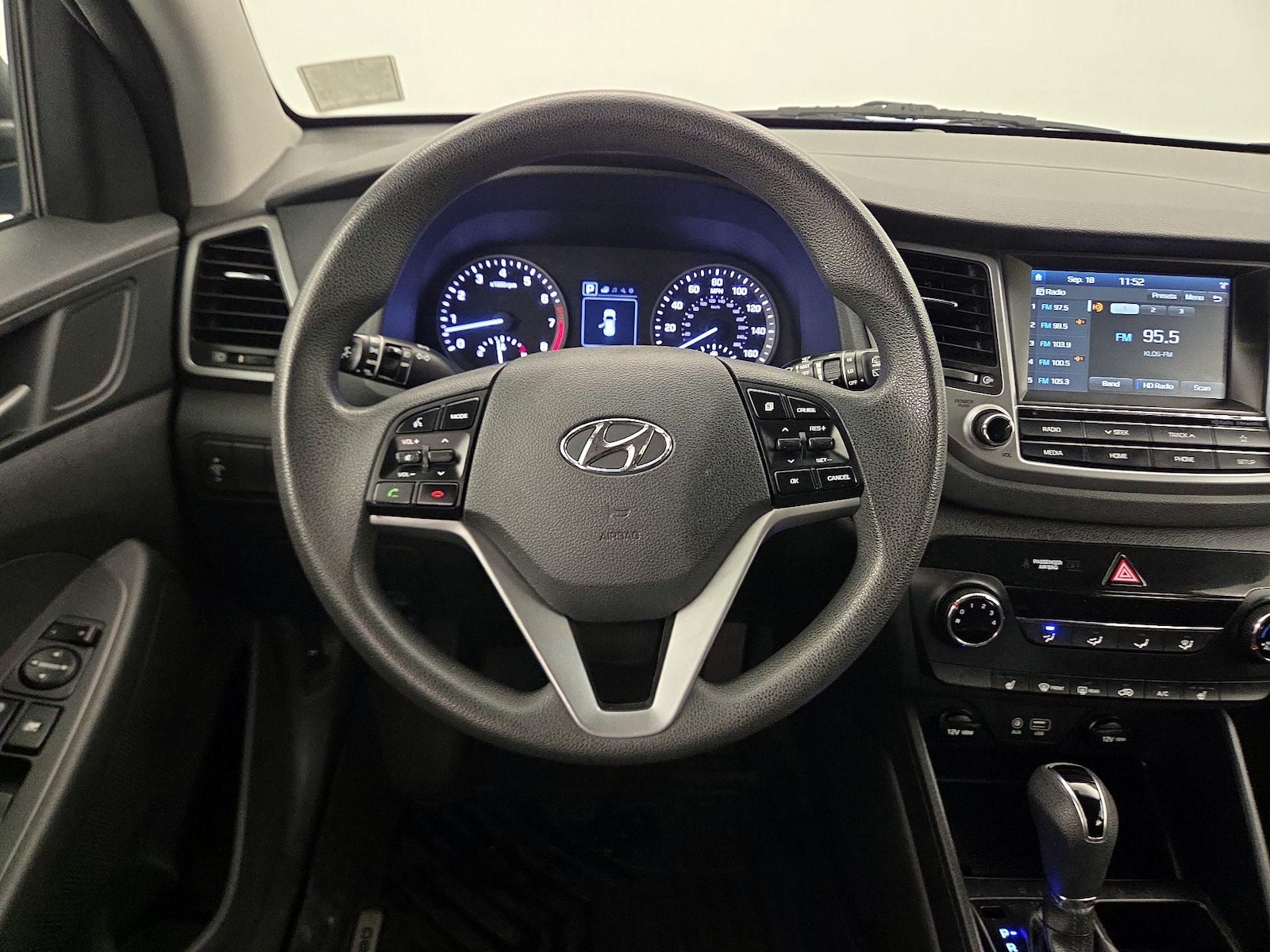 2018 Hyundai Tucson SEL - Photo 11
