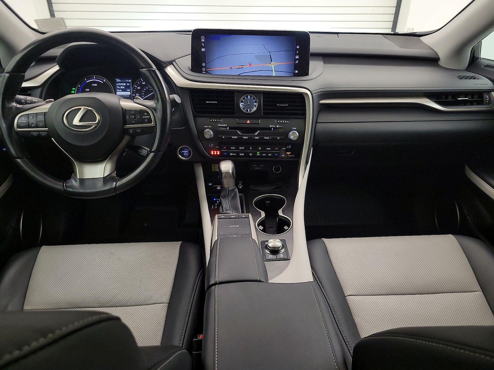 2022 Lexus RX Hybrid 450h - Photo 10