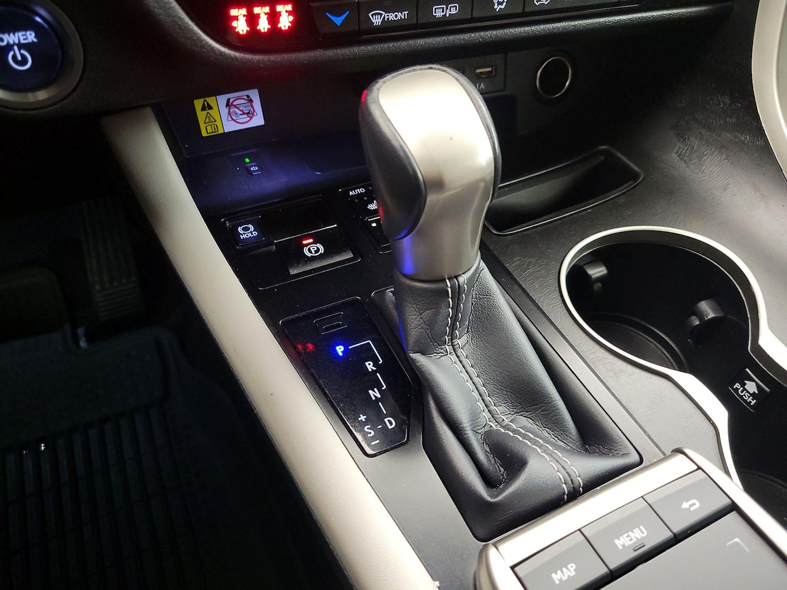 2022 Lexus RX Hybrid 450h - Photo 19