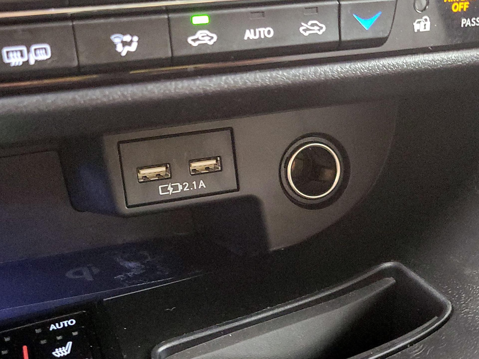 2022 Lexus RX Hybrid 450h - Photo 20