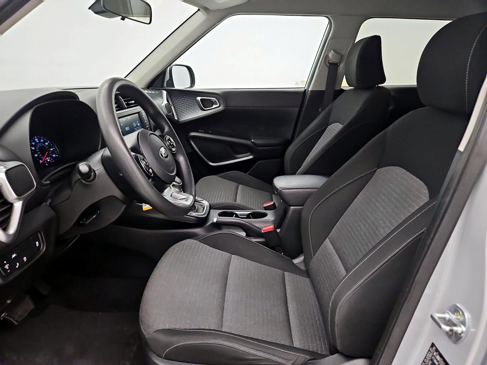Power Seat(s) & Side Airbags