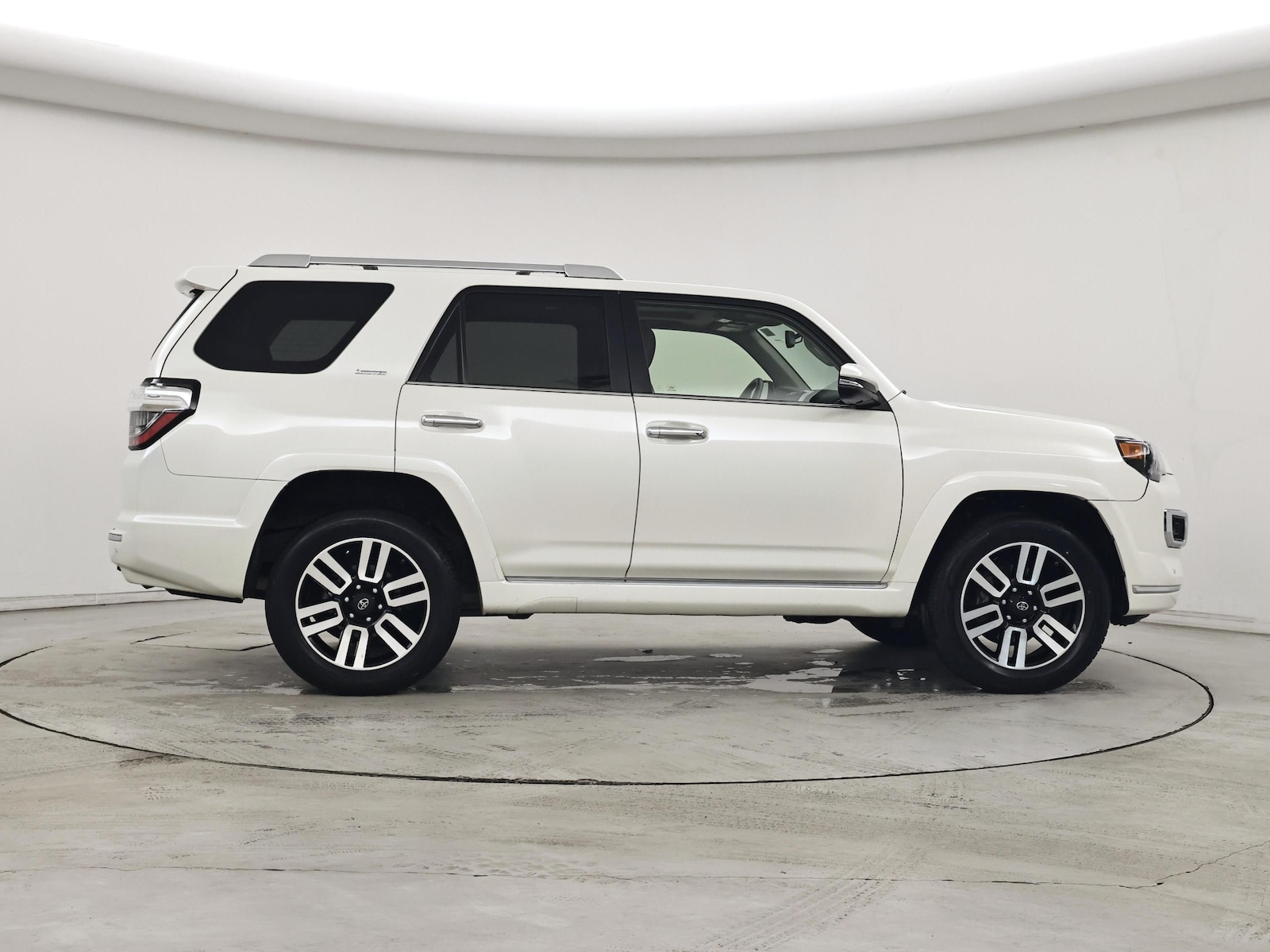 2019 Toyota 4Runner Limited - Photo 8