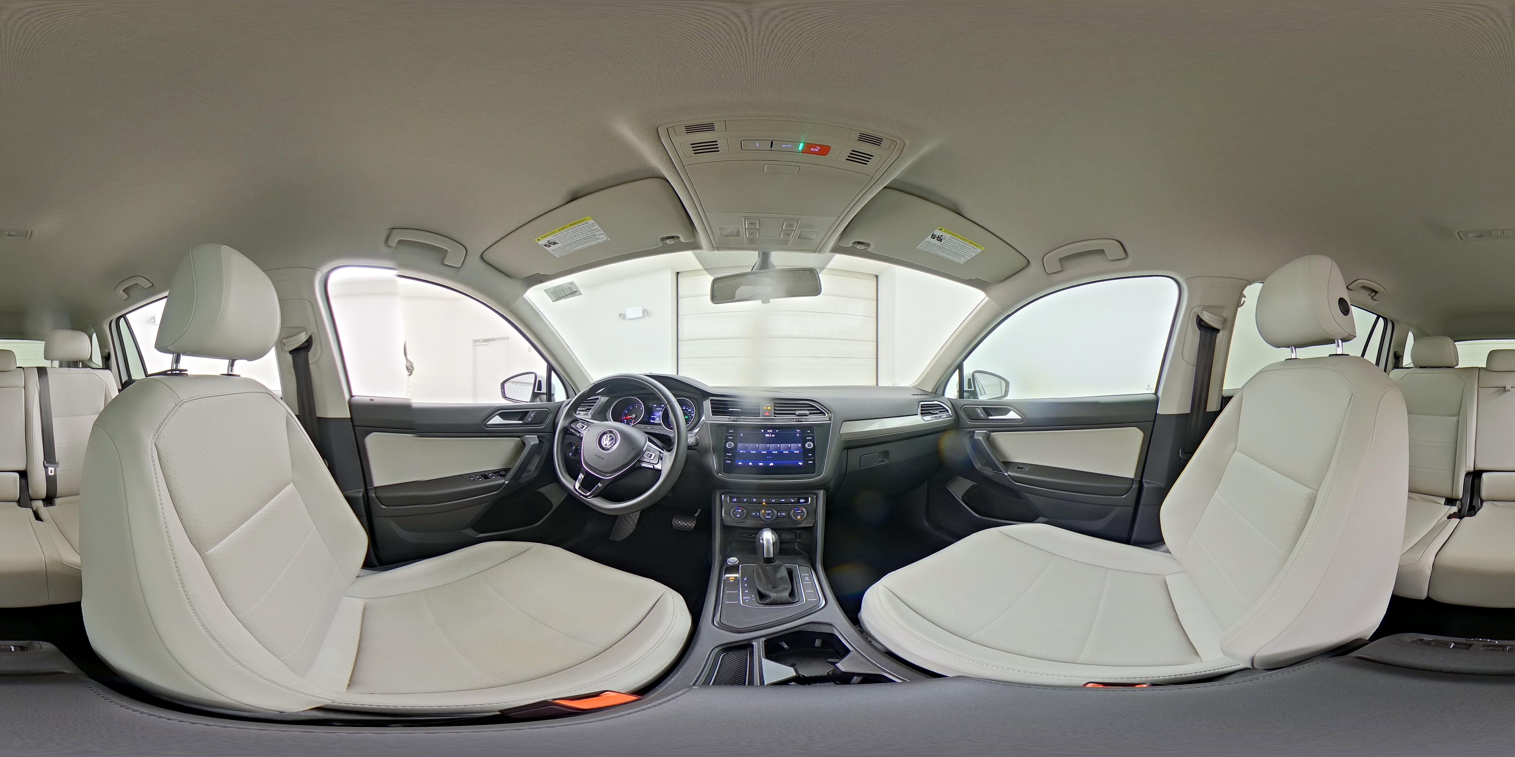 2020 Volkswagen Tiguan SE - Photo 26