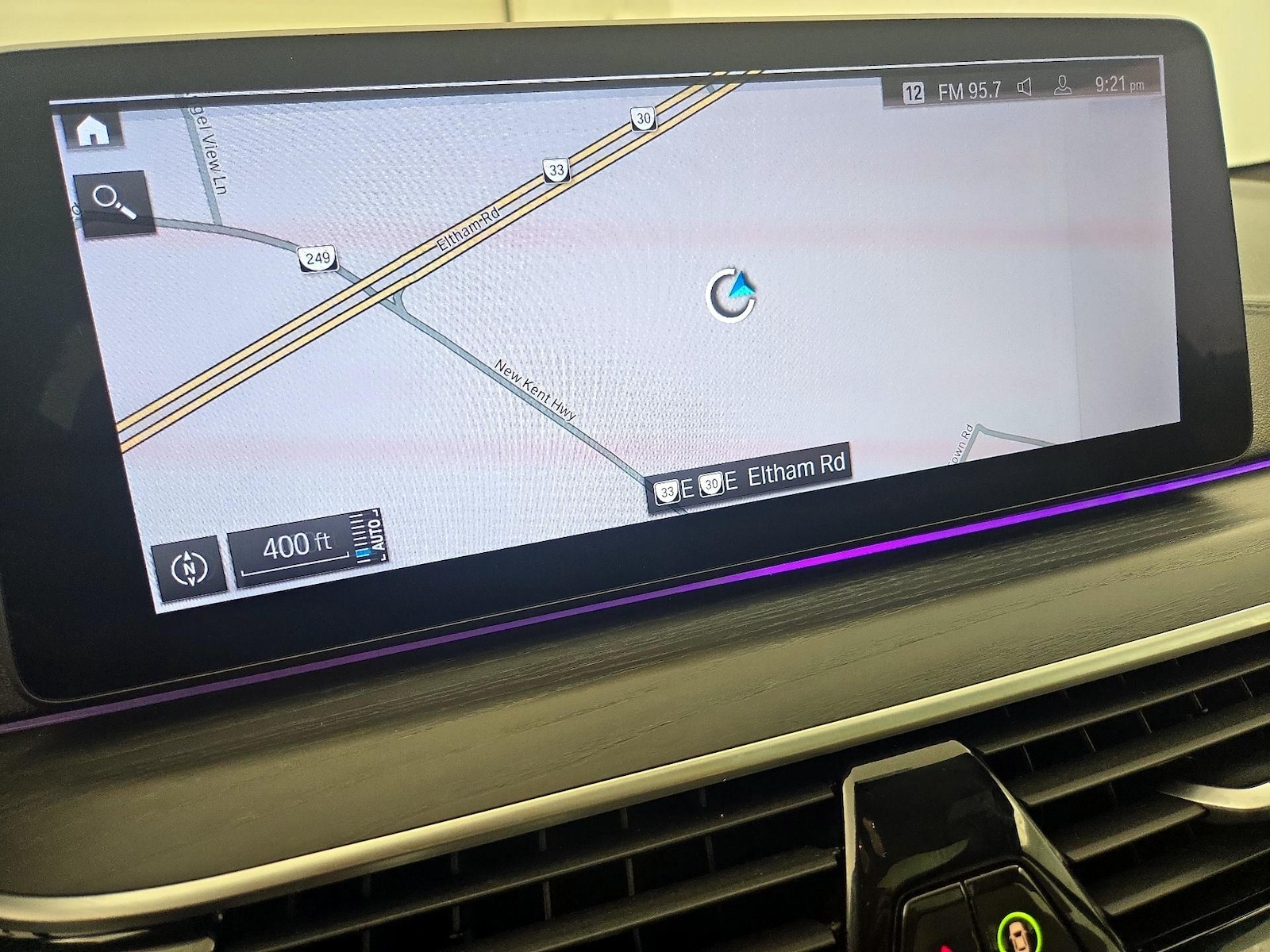 2021 BMW 5 Series 530e - Photo 15