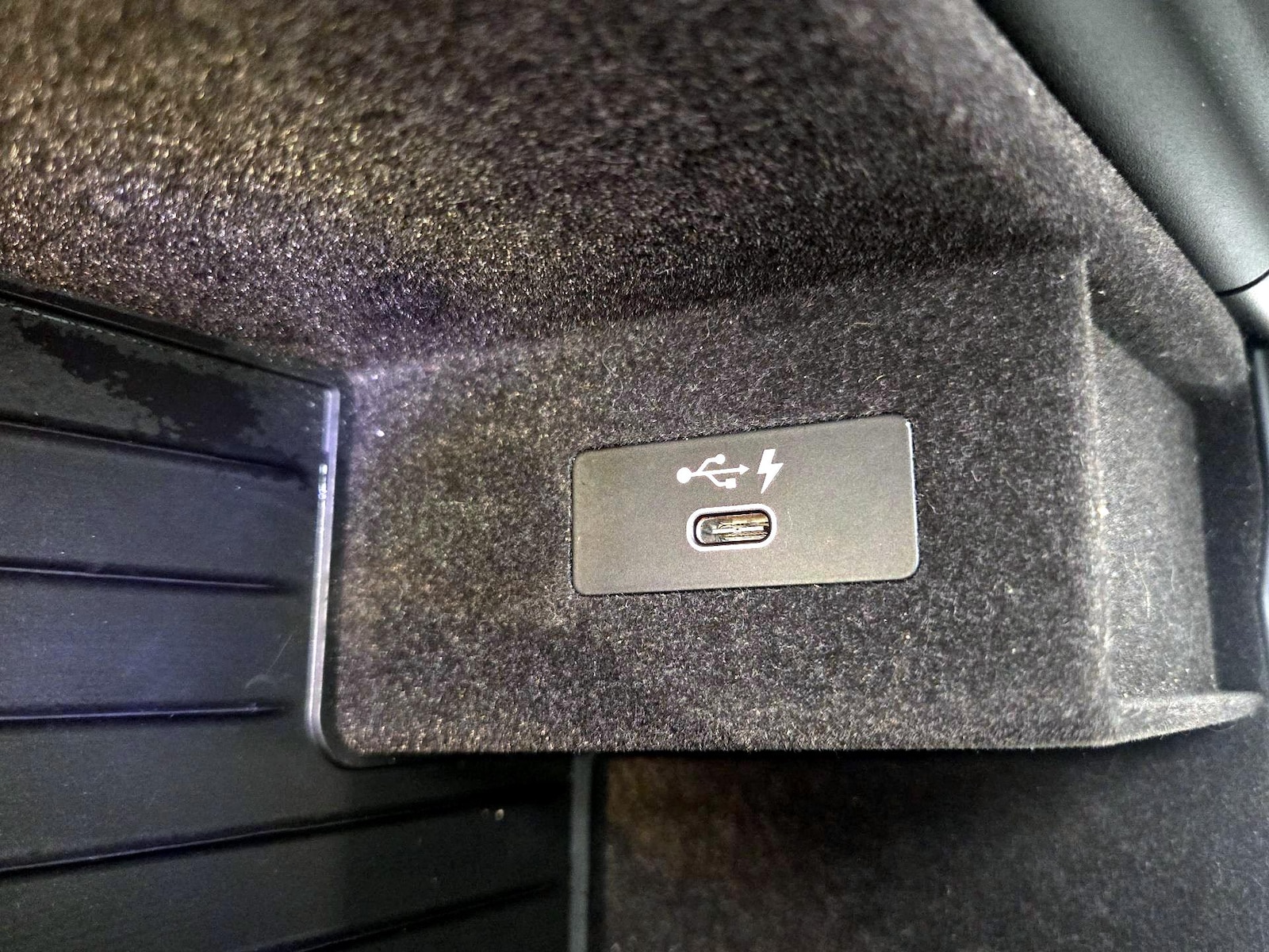 2021 BMW 5 Series 530e - Photo 20