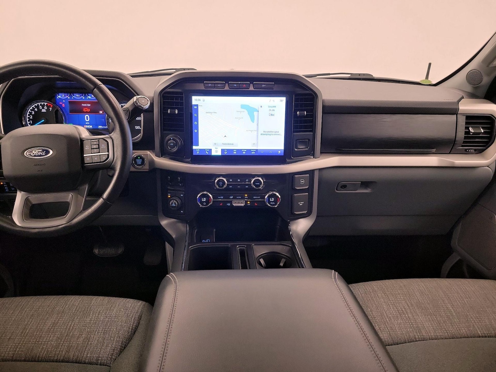 Apple CarPlay® & Android Auto™