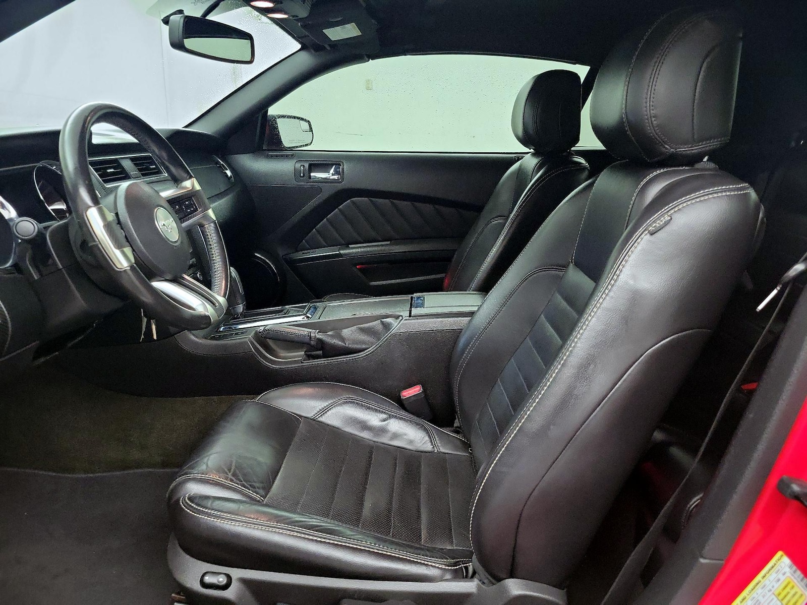 2014 Ford Mustang GT - Photo 12