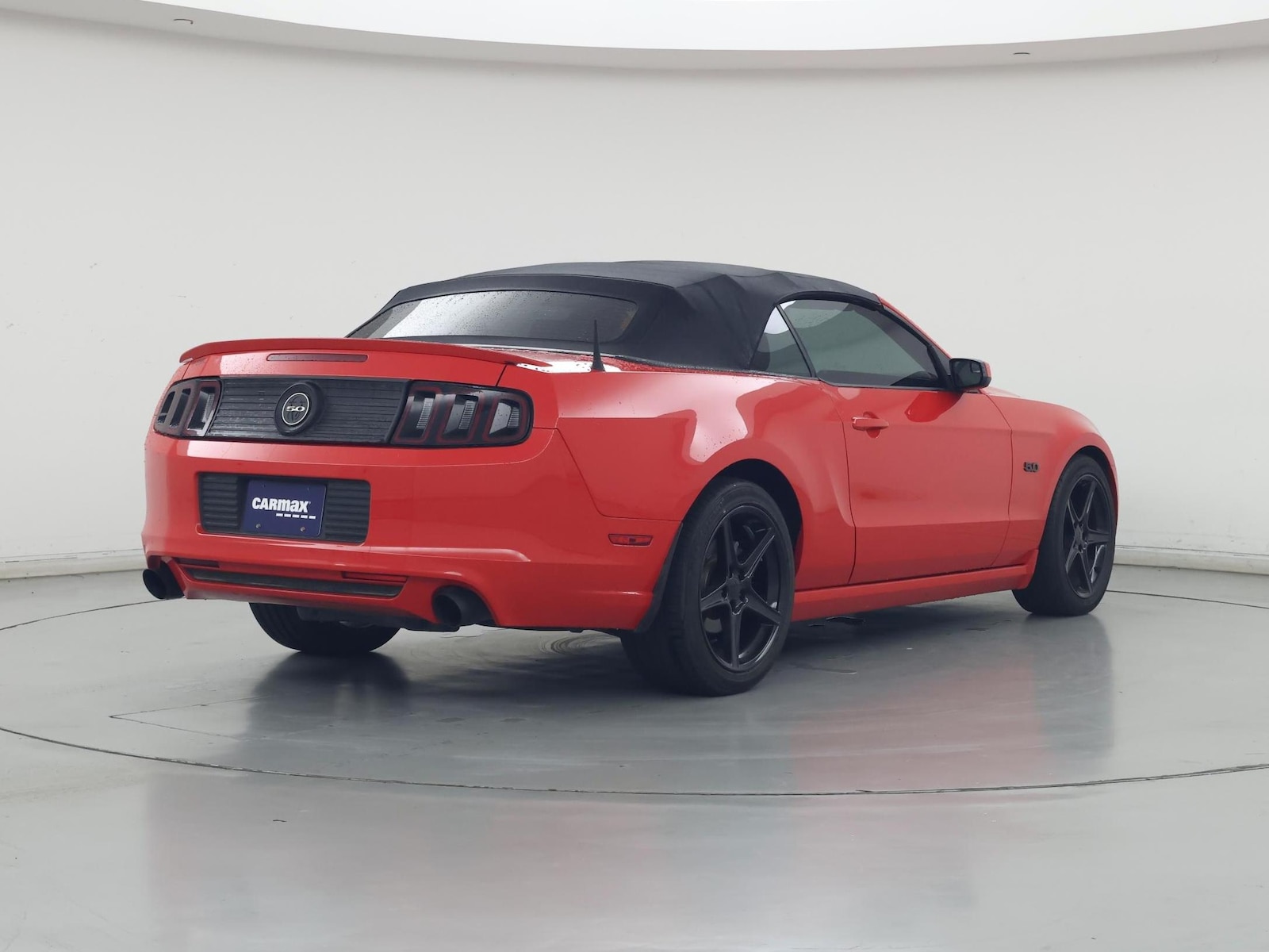 2014 Ford Mustang GT - Photo 9