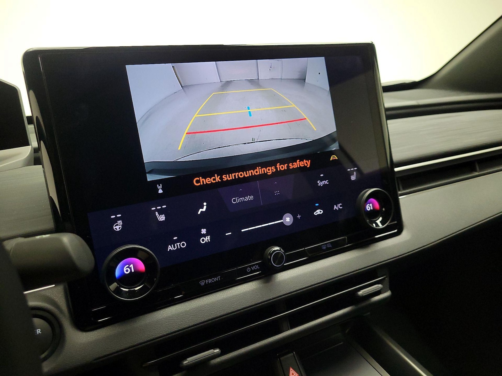 2026 Toyota C-HR SE - Photo 16