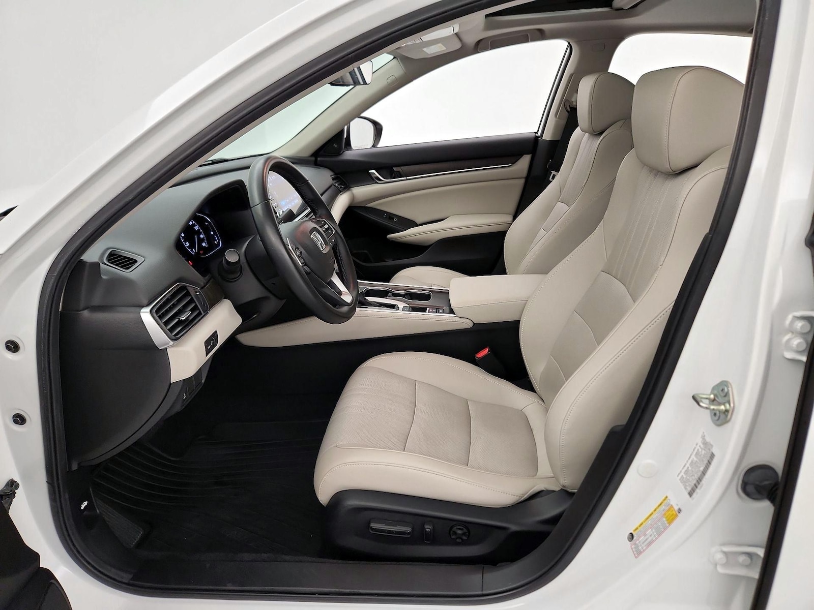 2020 Honda Accord EX-L - Photo 12