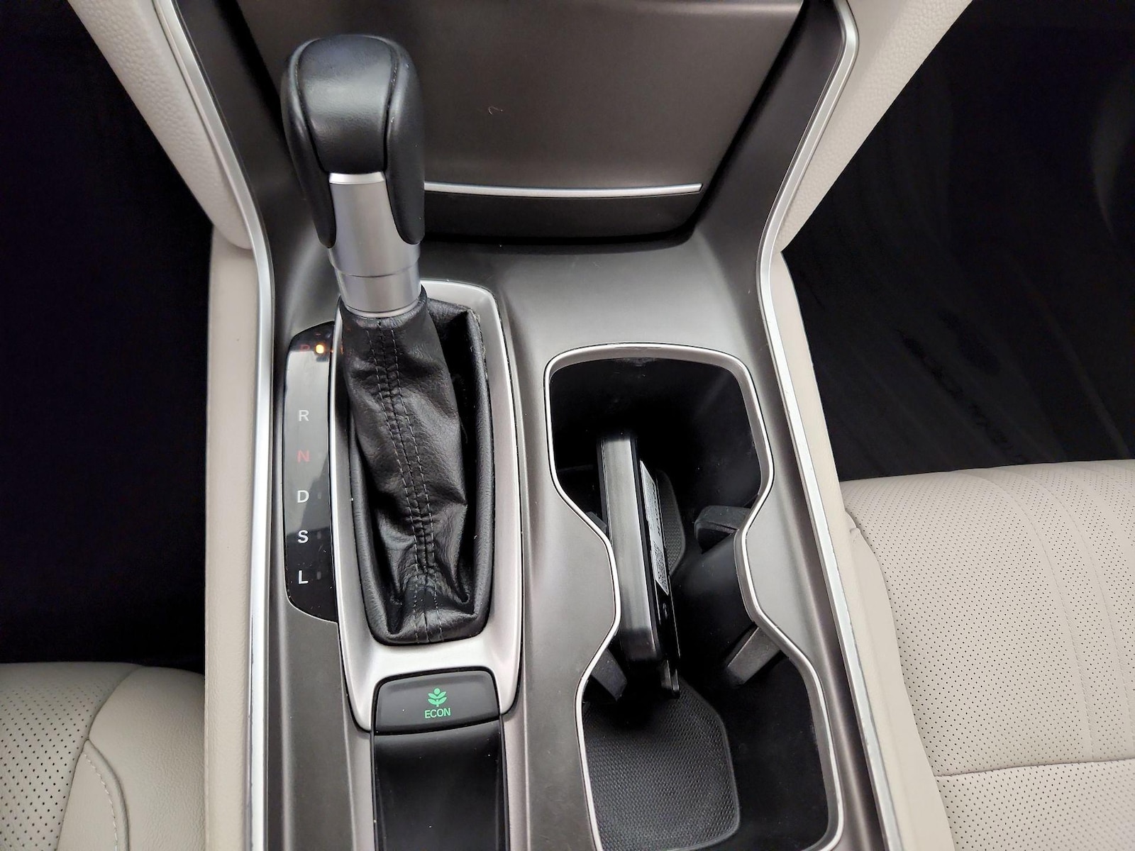 2020 Honda Accord EX-L - Photo 20