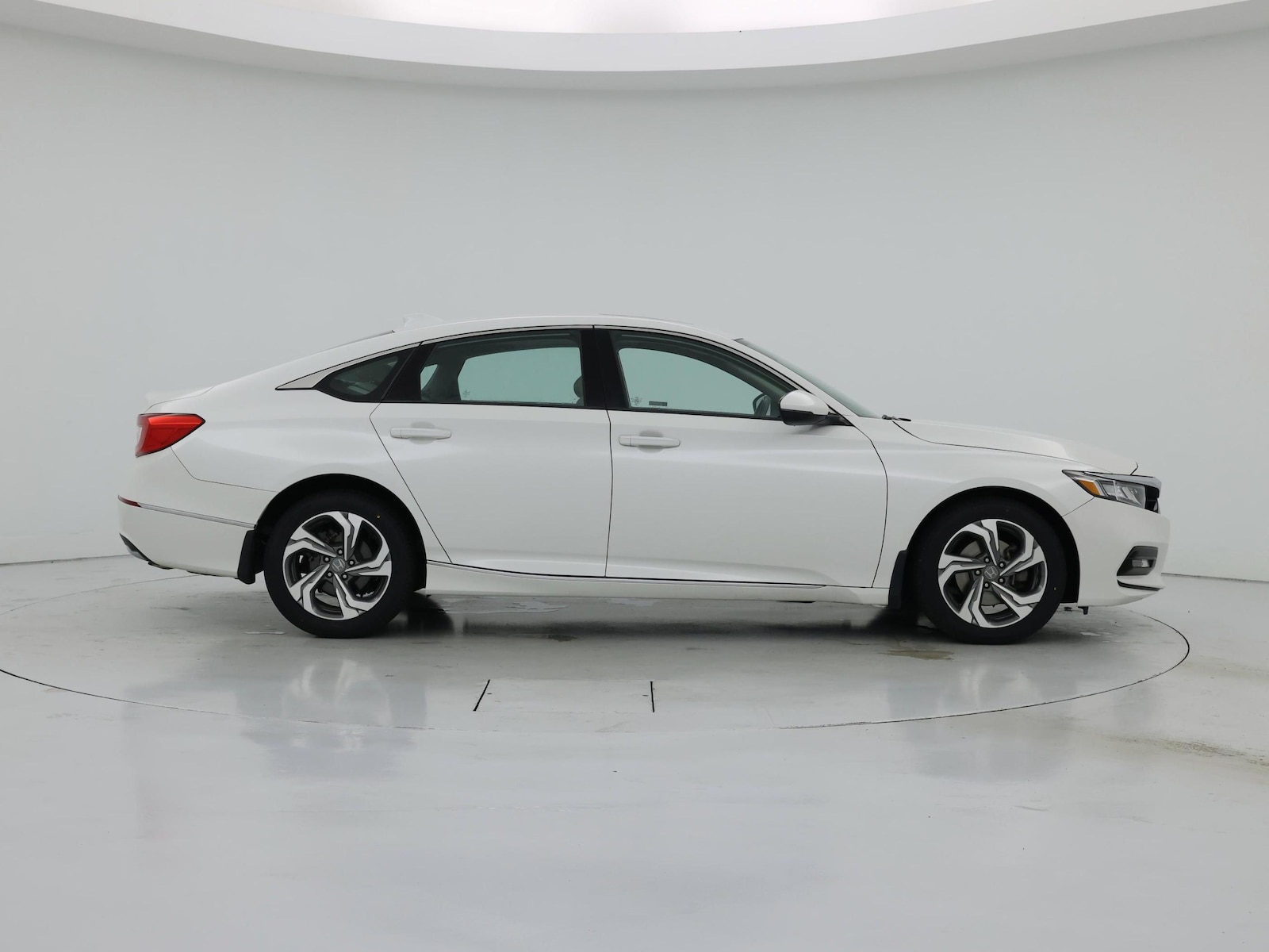 2020 Honda Accord EX-L - Photo 8