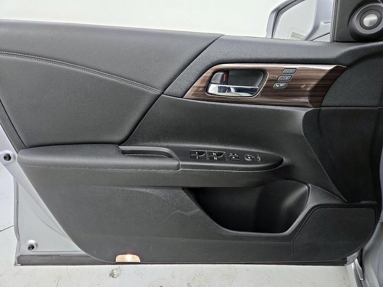 2016 Honda Accord Touring - Photo 13