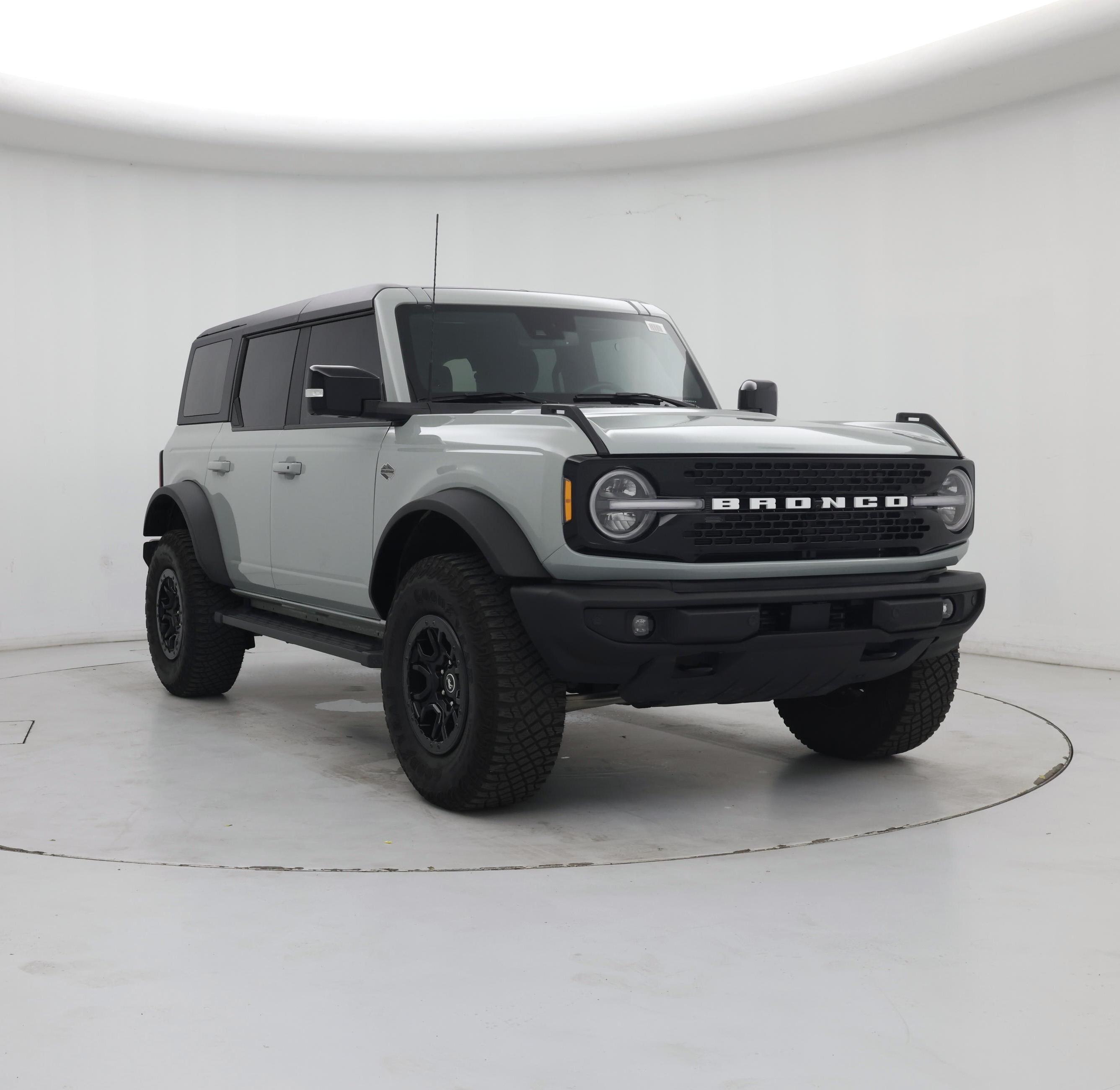 Gray 2021 Ford Bronco SUV / Crossover Four-Wheel Drive Automatic