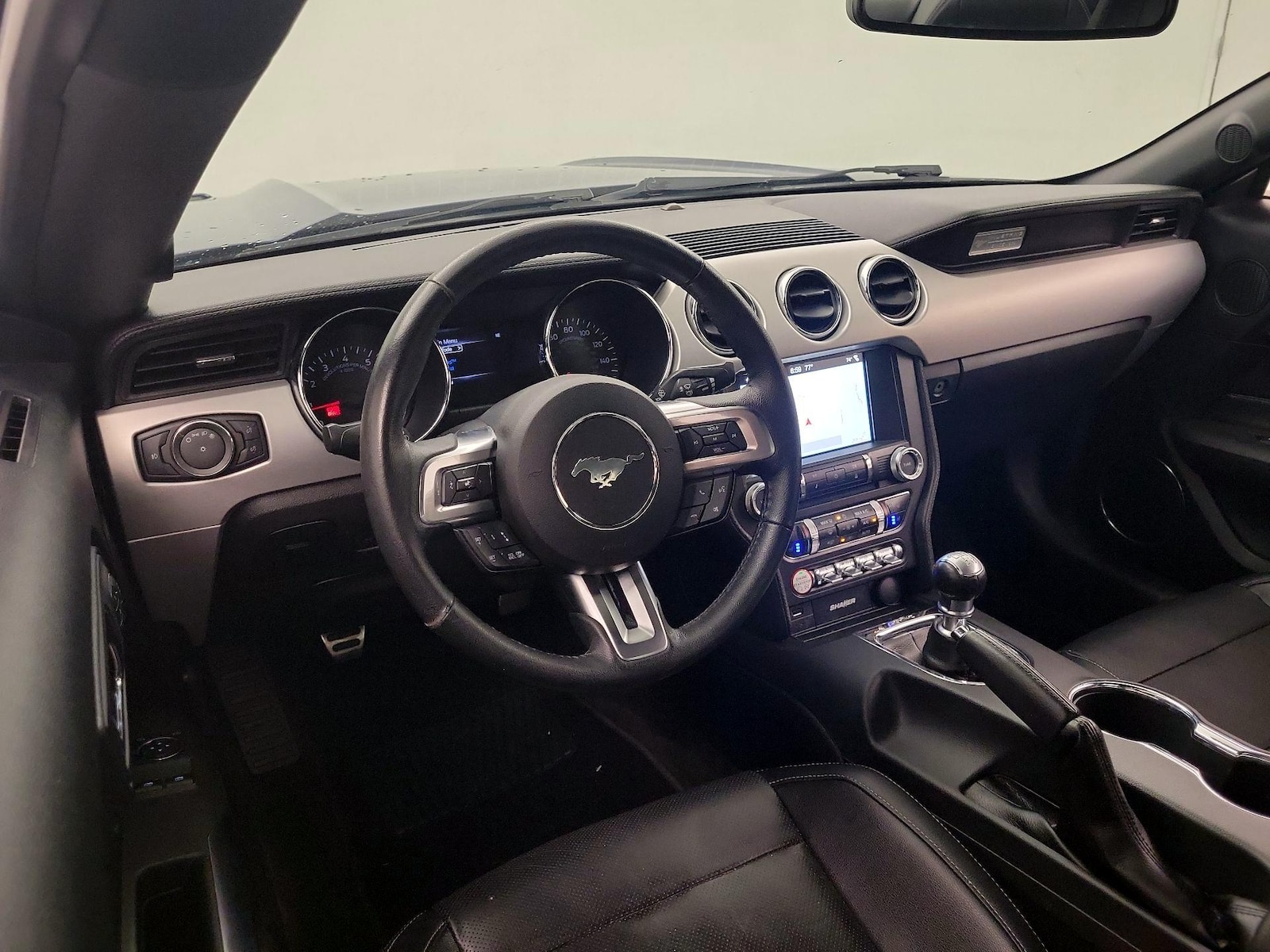 2016 Ford Mustang GT Premium - Photo 8