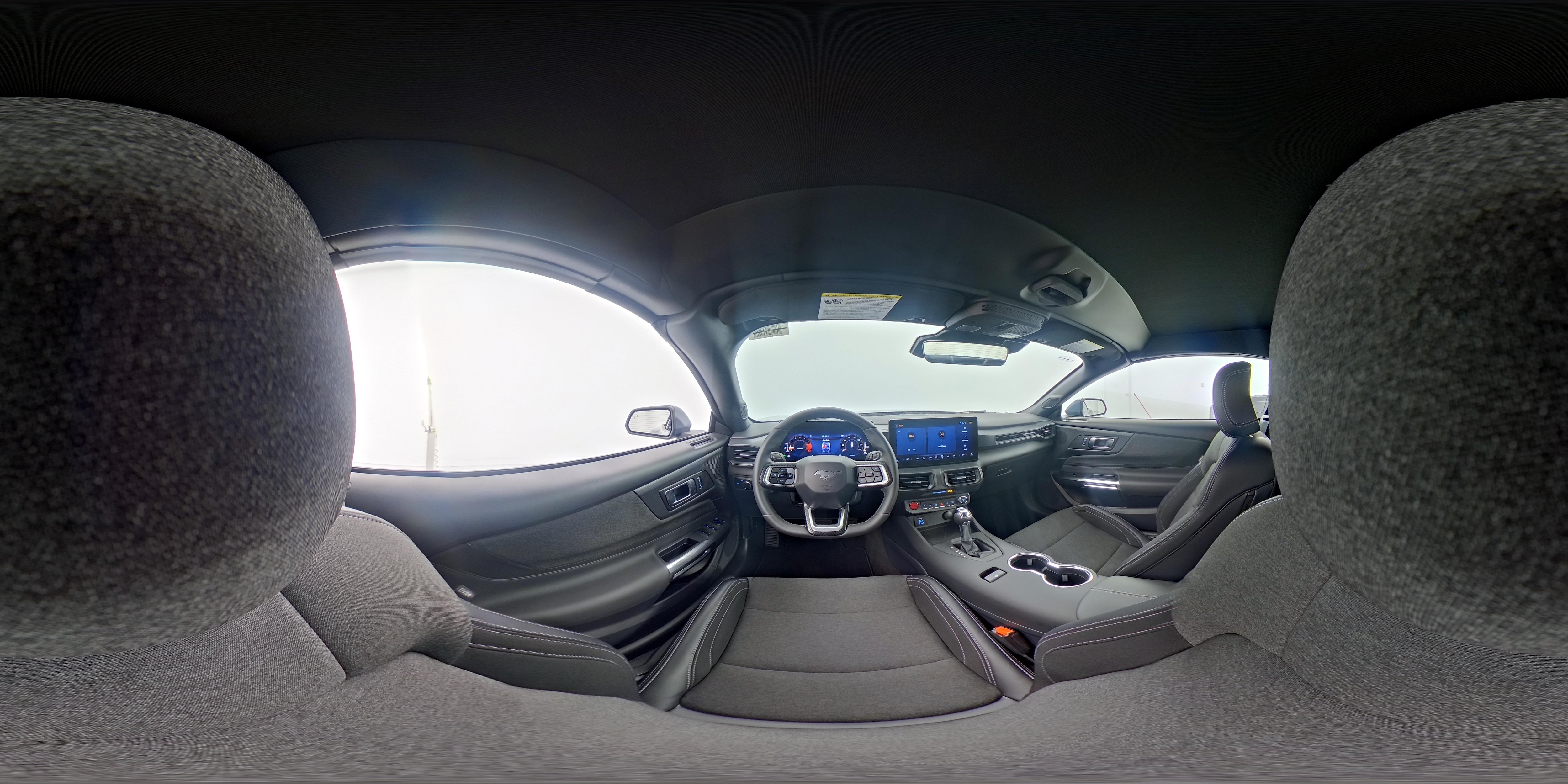 2025 Ford Mustang EcoBoost - Photo 25