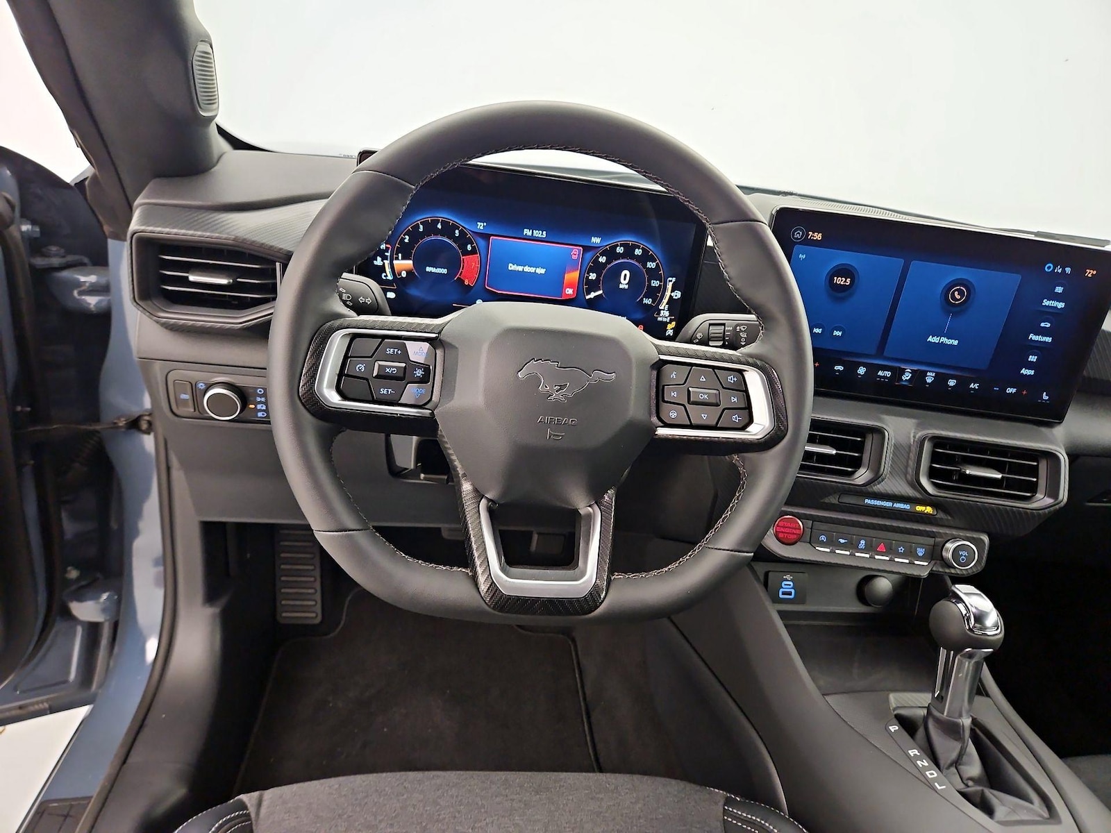 2025 Ford Mustang EcoBoost - Photo 11