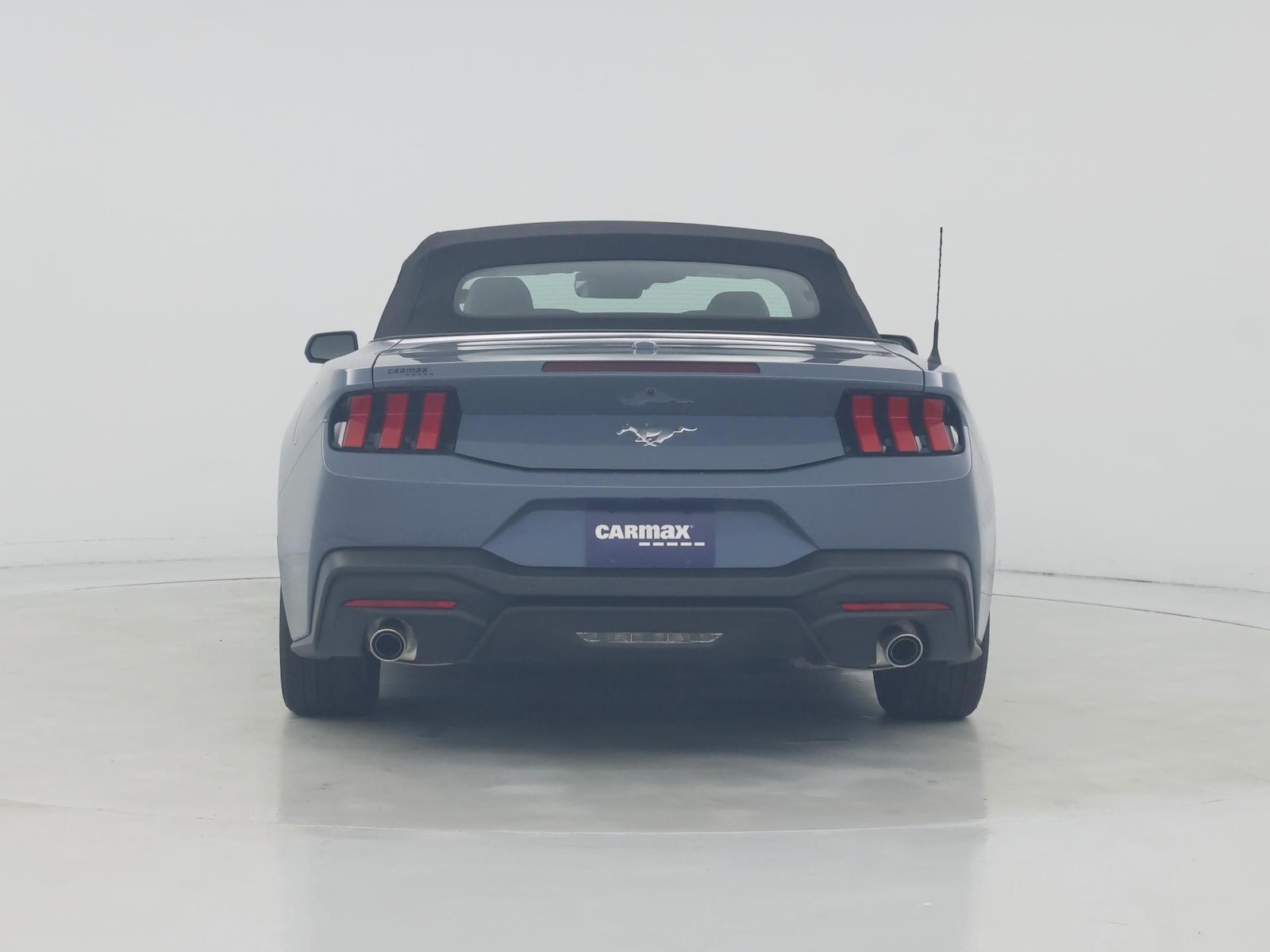 2025 Ford Mustang EcoBoost - Photo 7