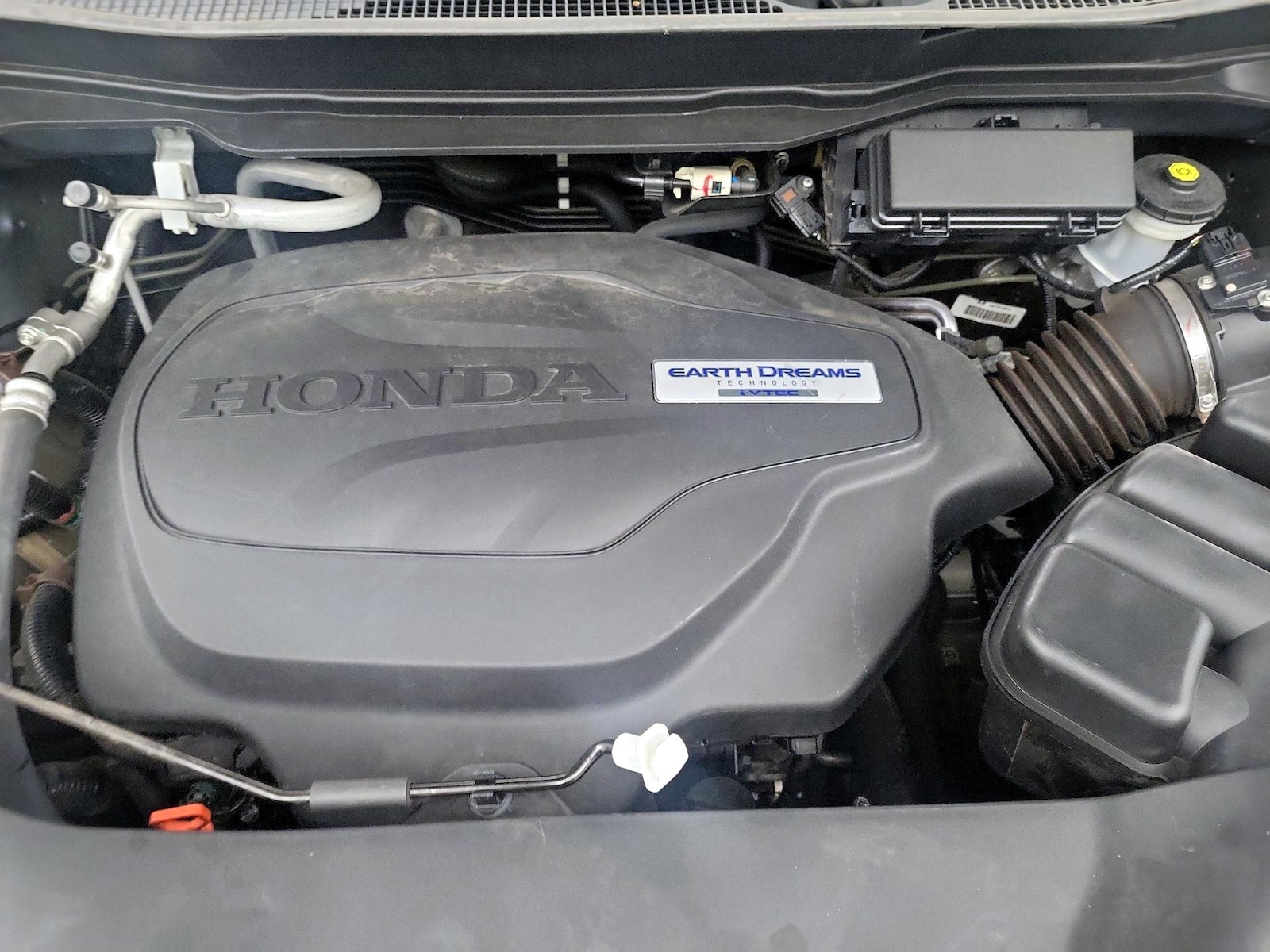 2021 Honda Pilot SE - Photo 21