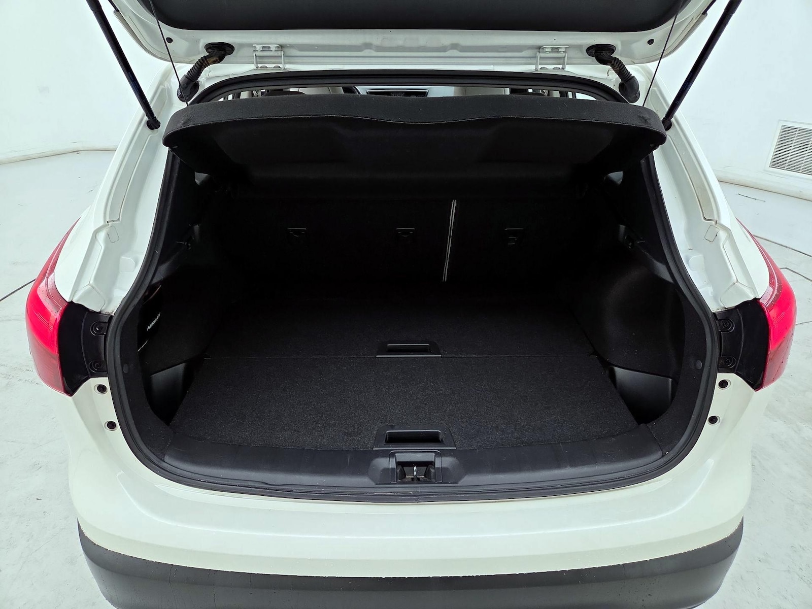 2018 Nissan Rogue Sport SL - Photo 22
