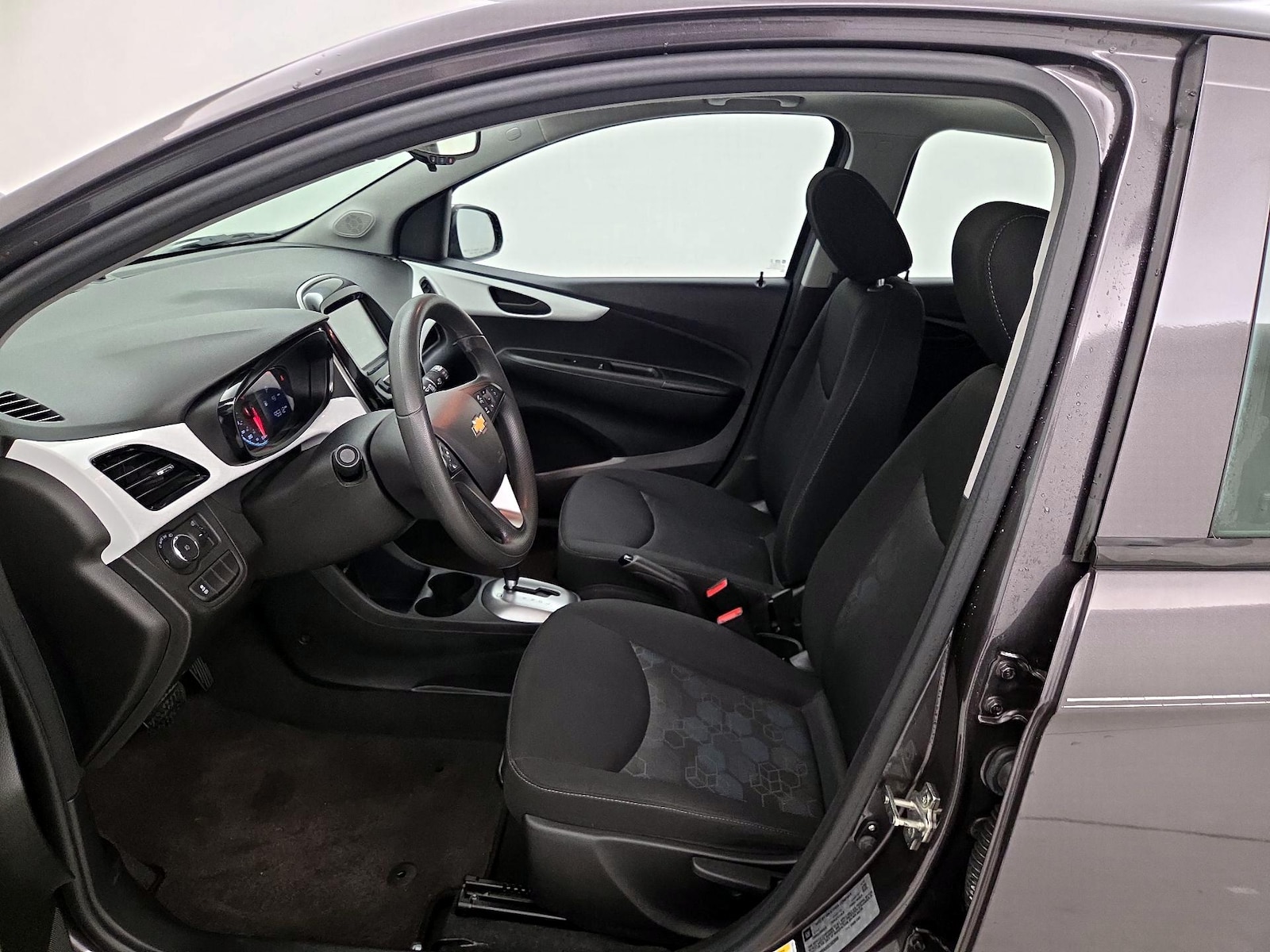2016 Chevrolet Spark 1LT - Photo 12