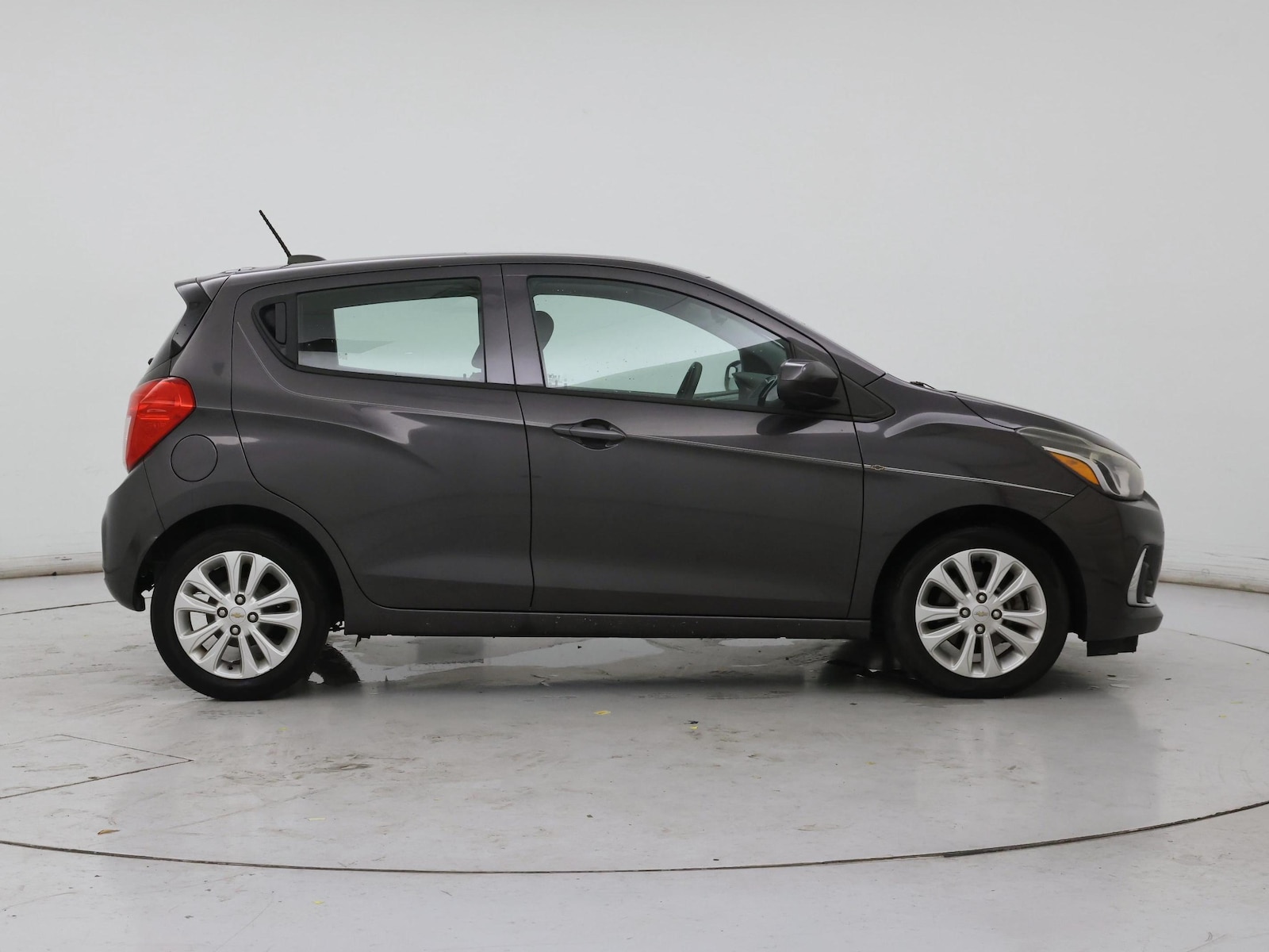 2016 Chevrolet Spark 1LT - Photo 8