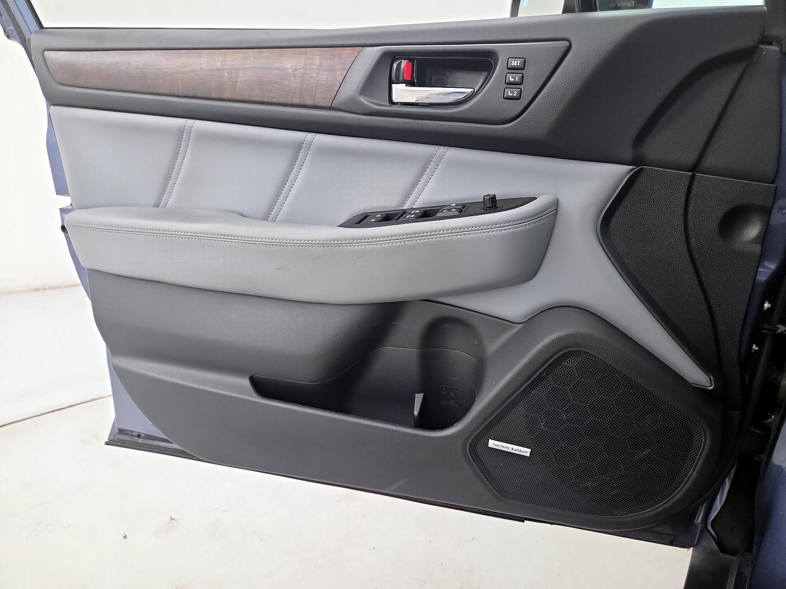 2018 Subaru Outback Limited - Photo 13