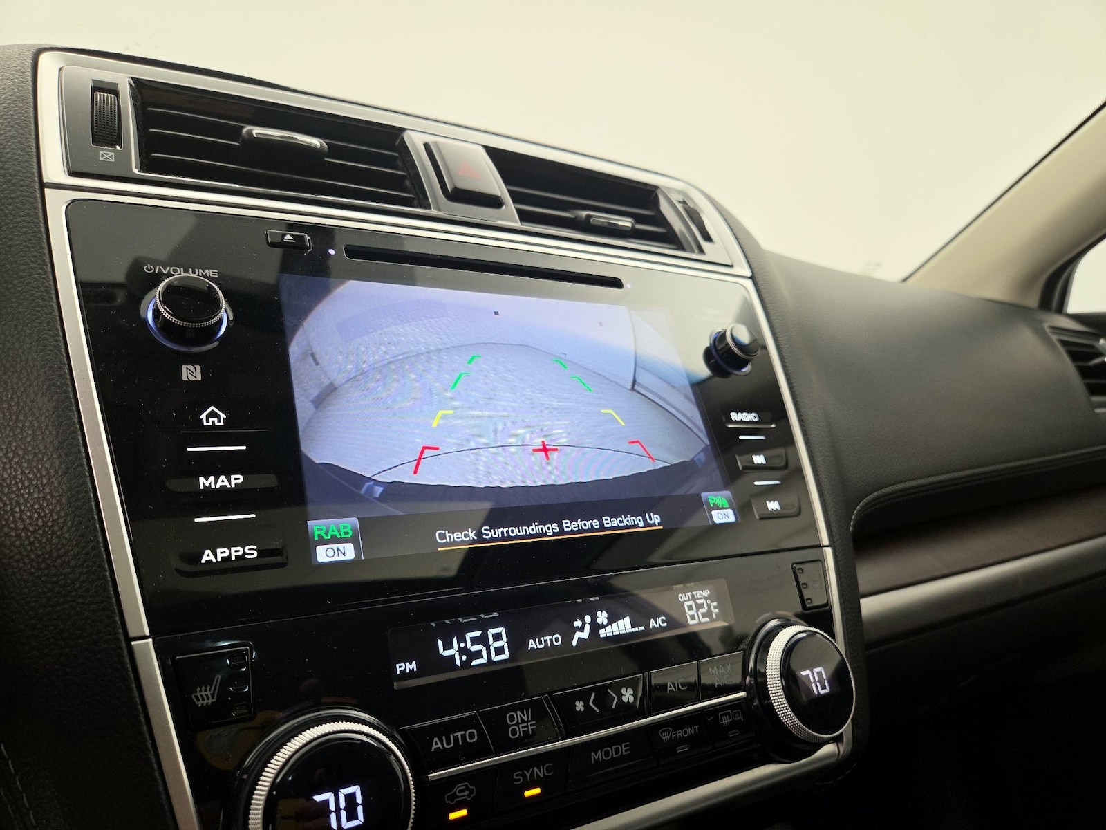 2018 Subaru Outback Limited - Photo 15