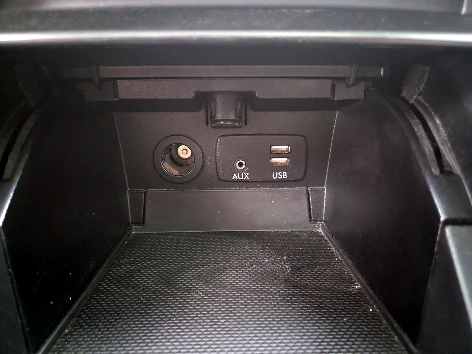 2018 Subaru Outback Limited - Photo 19