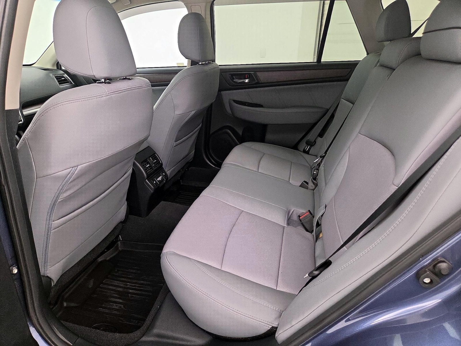 2018 Subaru Outback Limited - Photo 21