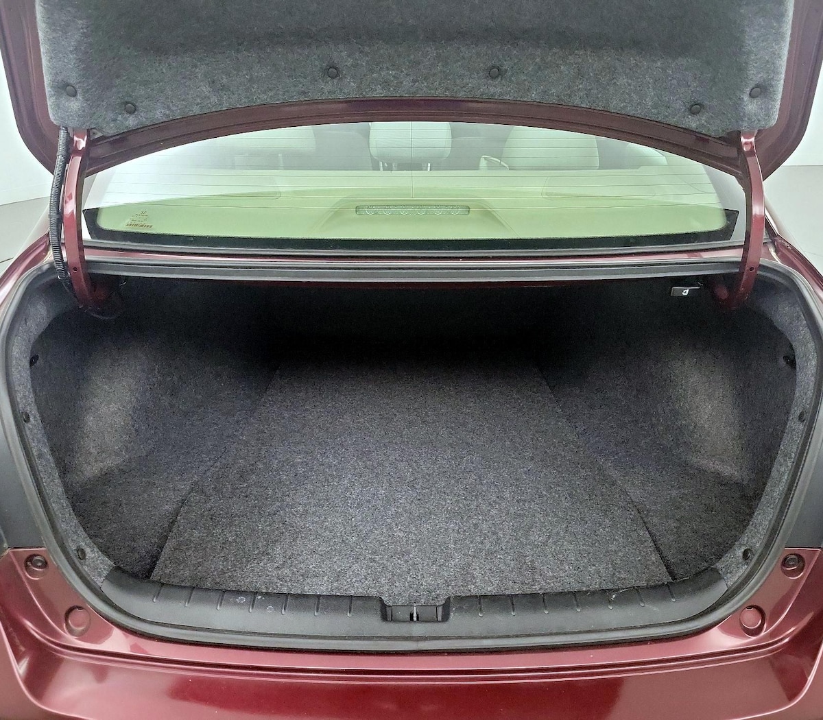 Trunk/Cargo (Seats Up)