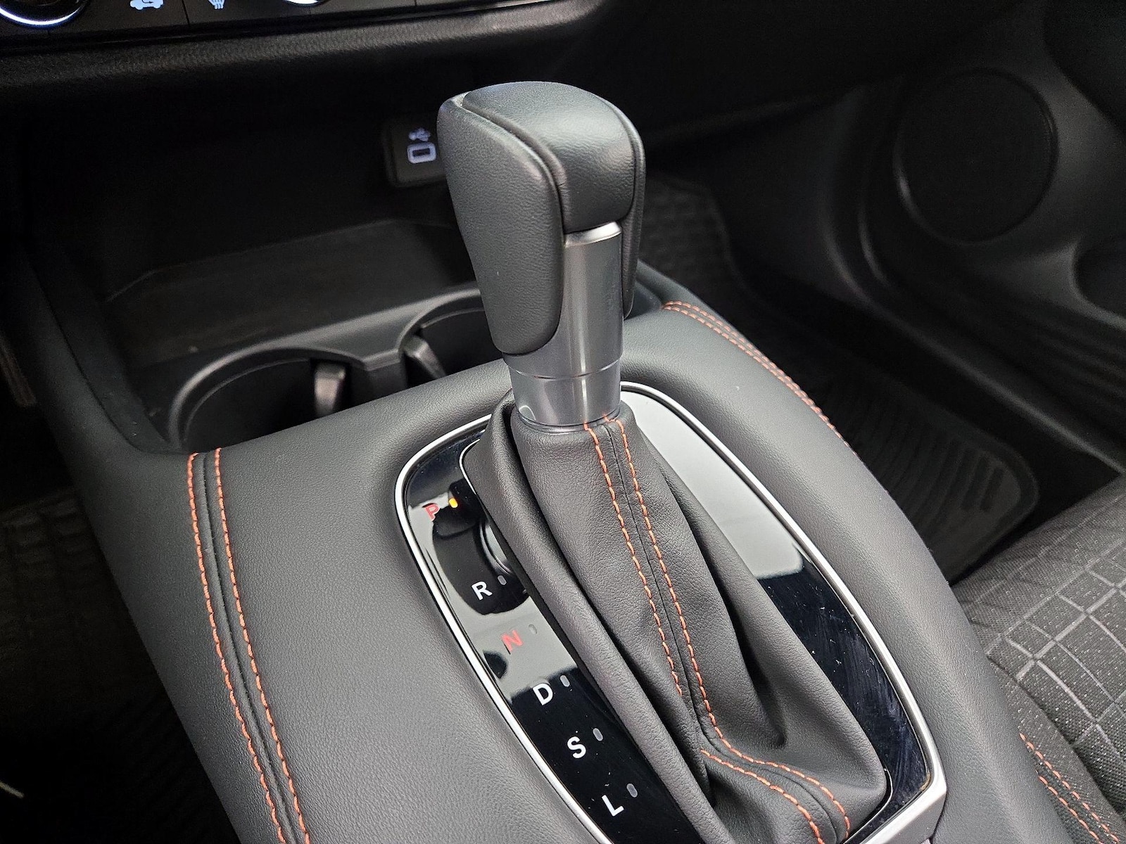 2024 Honda HR-V Sport - Photo 18