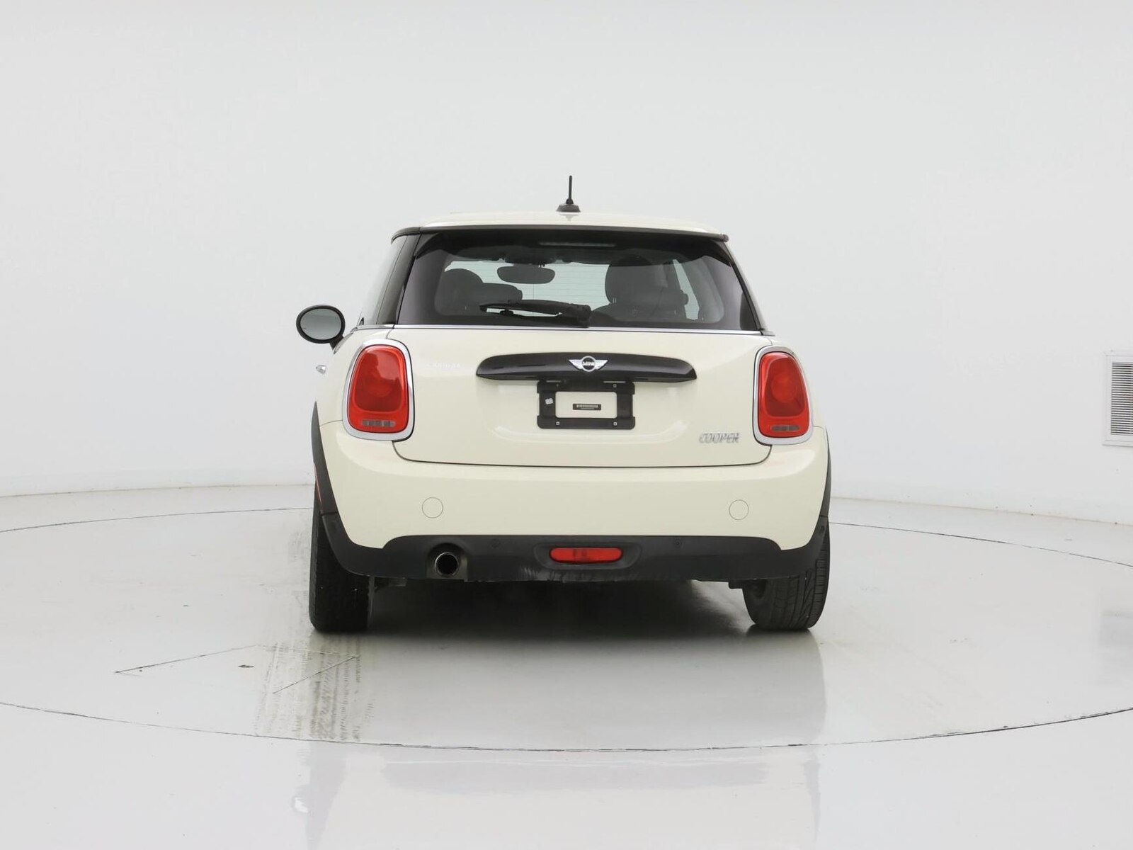 2017 MINI Cooper Base - Photo 7