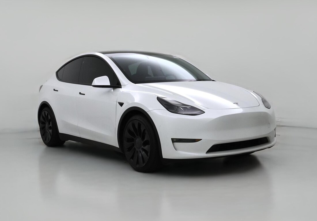 2023 Tesla Model Y Performance All-Wheel Drive in White — CarMax photo