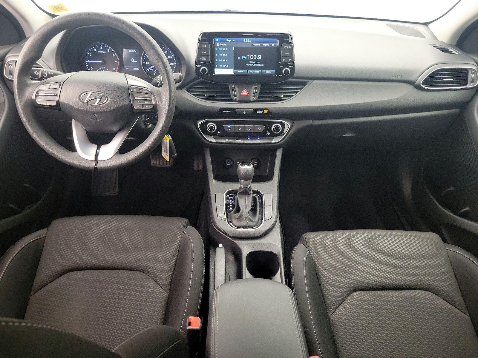 2018 Hyundai Elantra GT GT - Photo 10