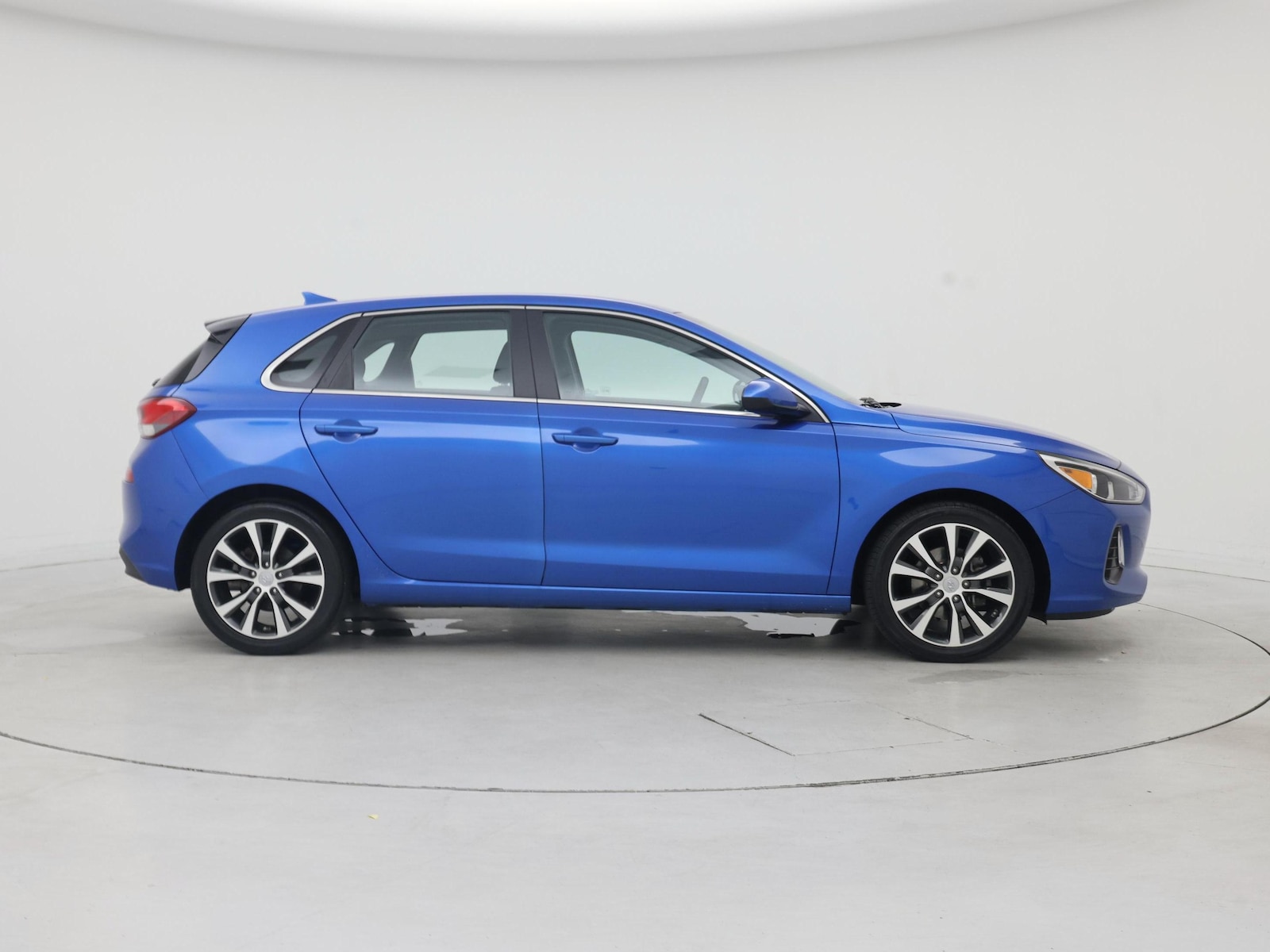 2018 Hyundai Elantra GT GT - Photo 8