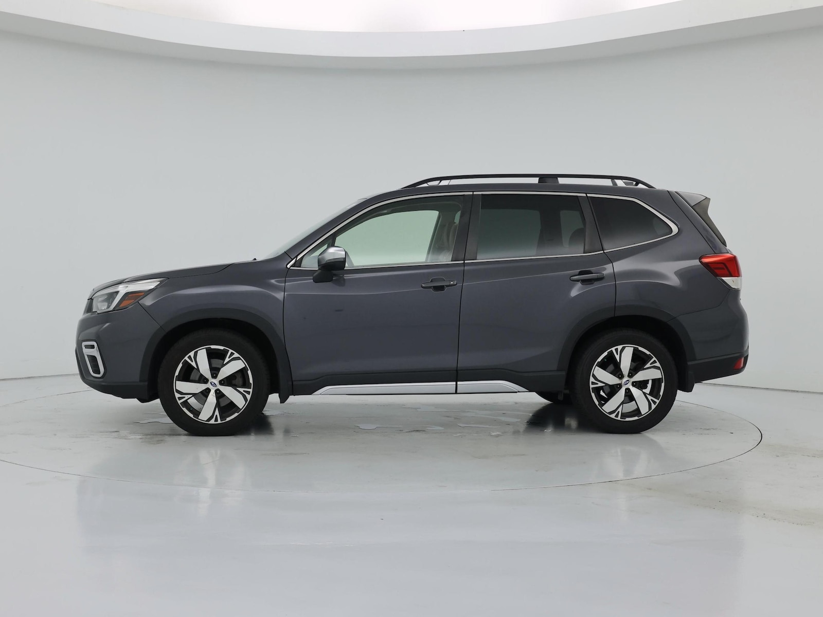 2021 Subaru Forester Touring - Photo 4