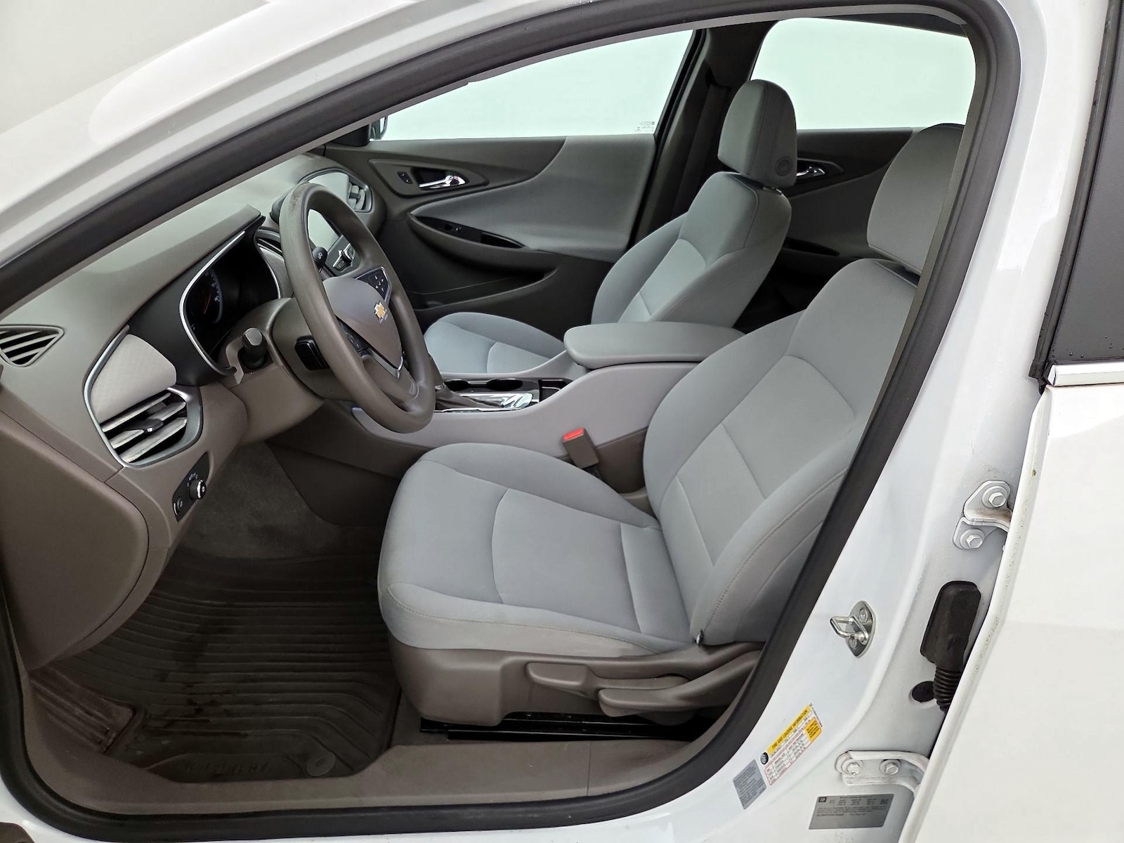 2017 Chevrolet Malibu 1LS - Photo 12