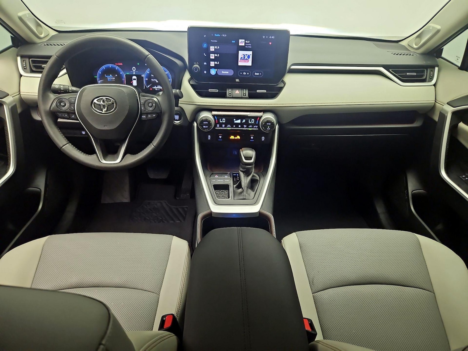 2025 Toyota RAV4 Limited - Photo 10